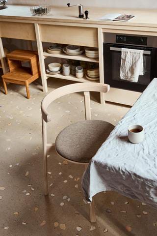 Lunar καρέκλα, Λευκή βελανιδιά-Hallingdal 65-0227 Form & Refine