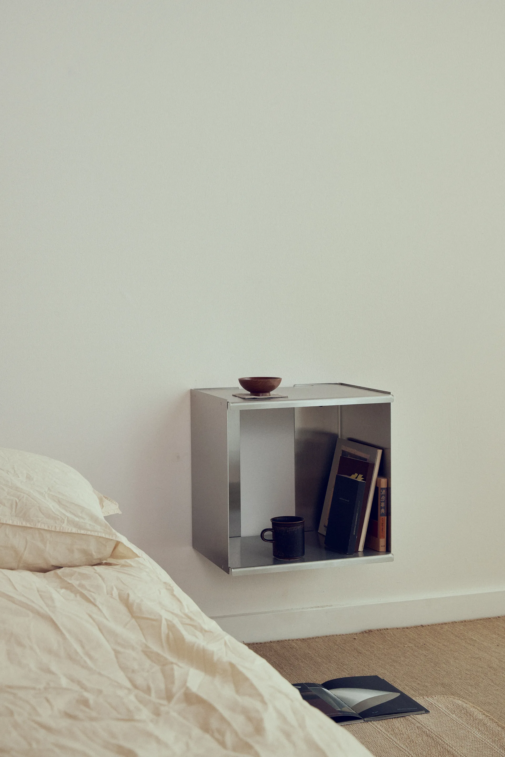 Taper Cube Box επιτοίχιο ράφι, Ανοξείδωτος χάλυβας, 34x35 εκ. Form & Refine