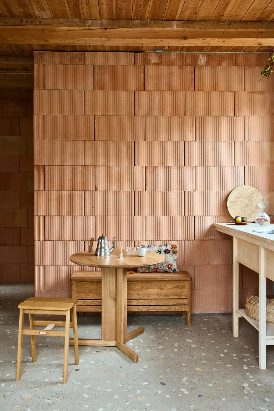 Trefoil τραπεζαρία Ø90 cm, Βελανιδιά Form & Refine