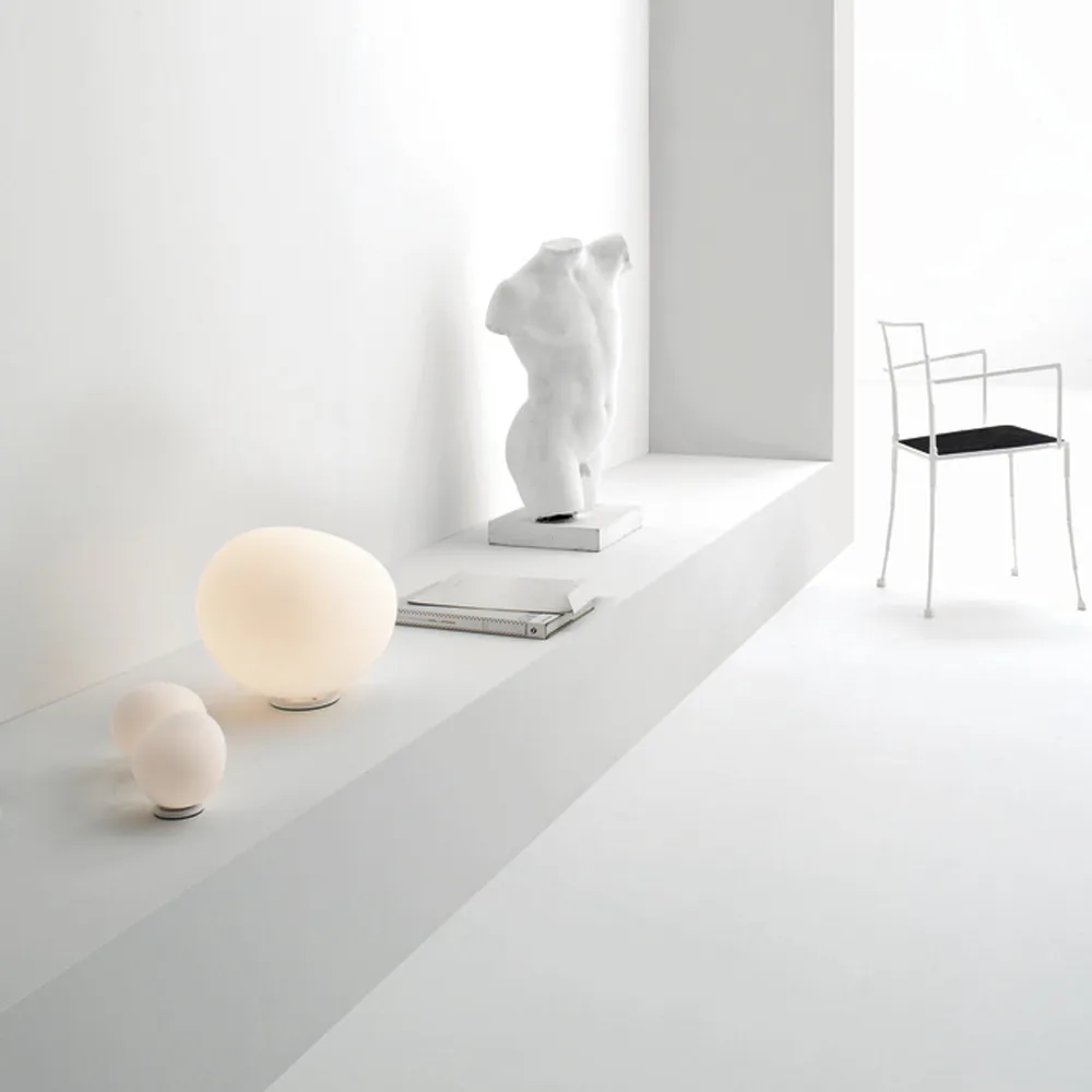 Poly Gregg X-large επιτραπέζιο φωτιστικό, Άσπρο Foscarini