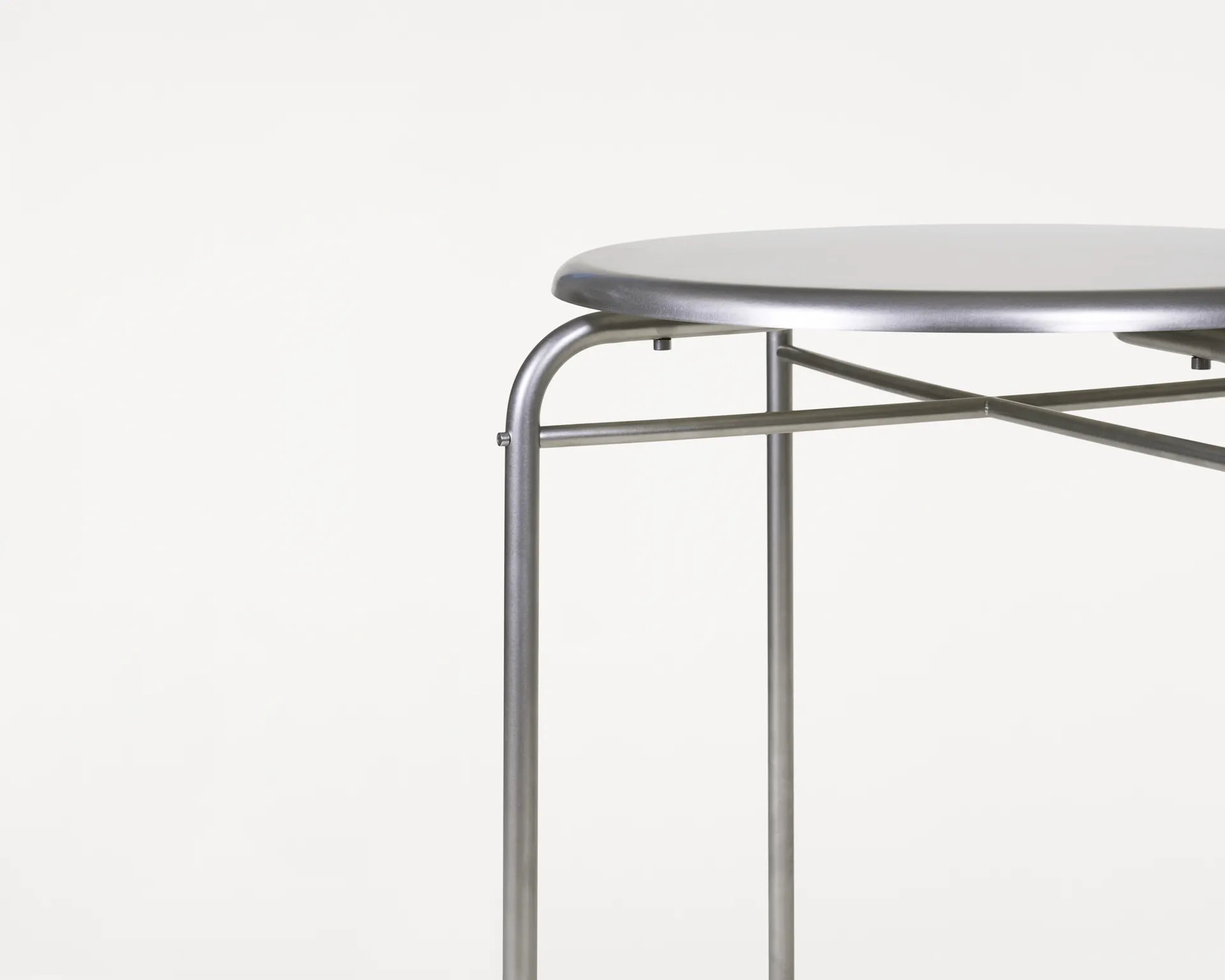 Petit Rond τραπέζι, Ανοξείδωτο ατσάλι, Ø65x73 cm FRAMA