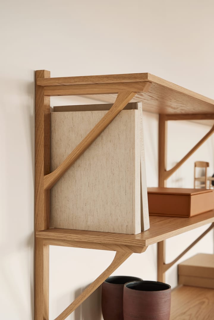 BM29 ράφι 149x61 cm, Δρυς λούστρο Fredericia Furniture