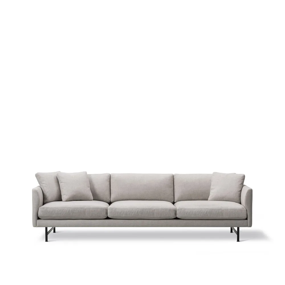 Calmo 5623 καναπές, Sunniva 717-μαύρο μέταλλο Fredericia Furniture