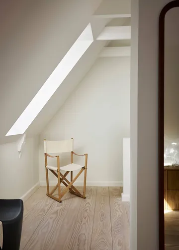 MK16 Folding Chair καρέκλα - Off white-λαδωμένη δρυς - Fredericia Furniture