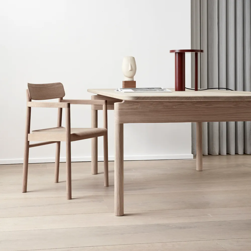 Post 6438 τραπεζαρία, Σαπουνισμένη δρυς, 100x225 εκ. Fredericia Furniture