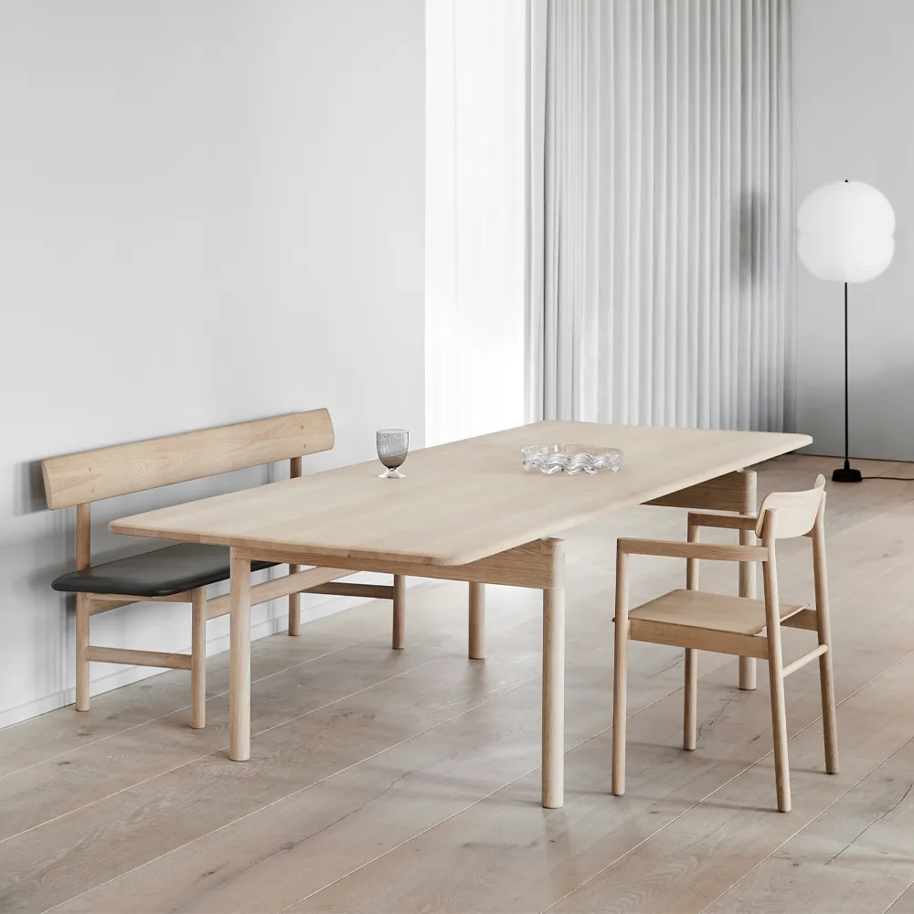 Post 6442 τραπεζαρία, Σαπουνισμένη δρυς, 100x320 εκ. Fredericia Furniture