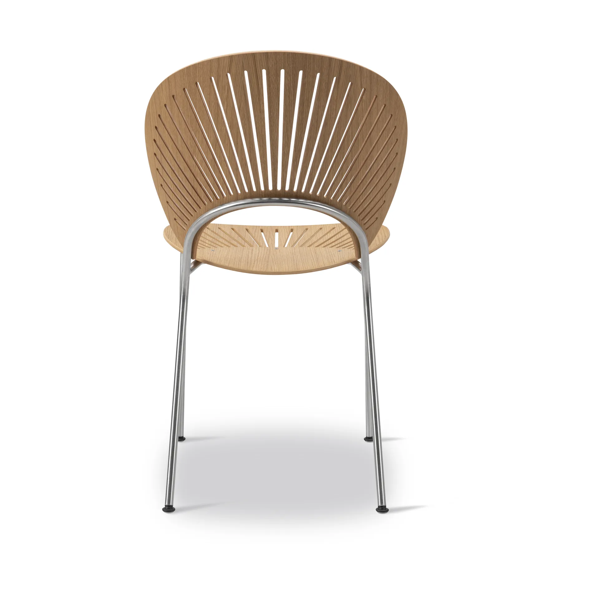 Trinidad 3398 καρέκλα, Λαδωμένη δρυς-βούρτσιστη ανοξείδωτη βάση Fredericia Furniture