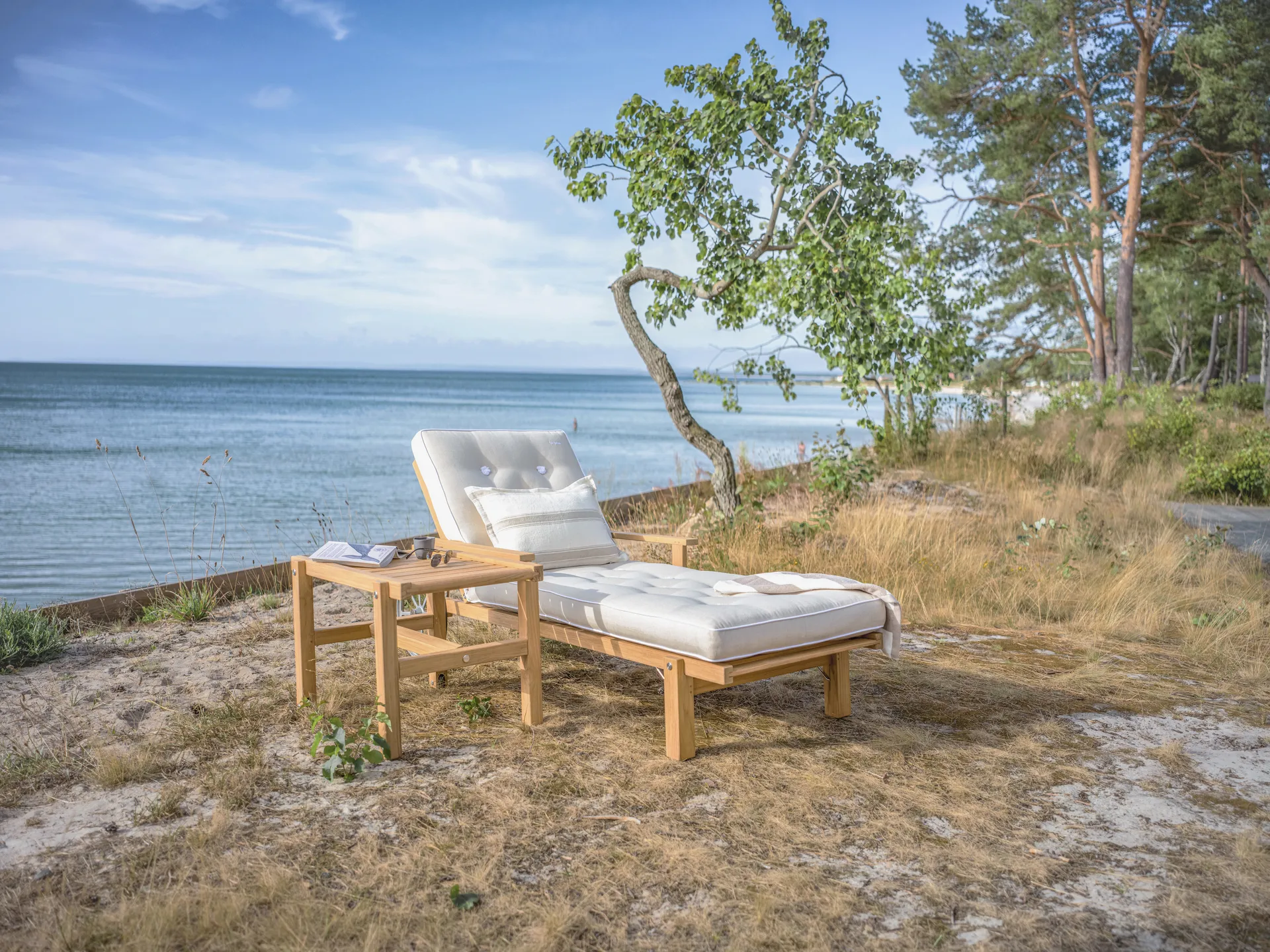 49 τροχήλατο τραπέζι, Teak, 48x45 εκ. Fri Form