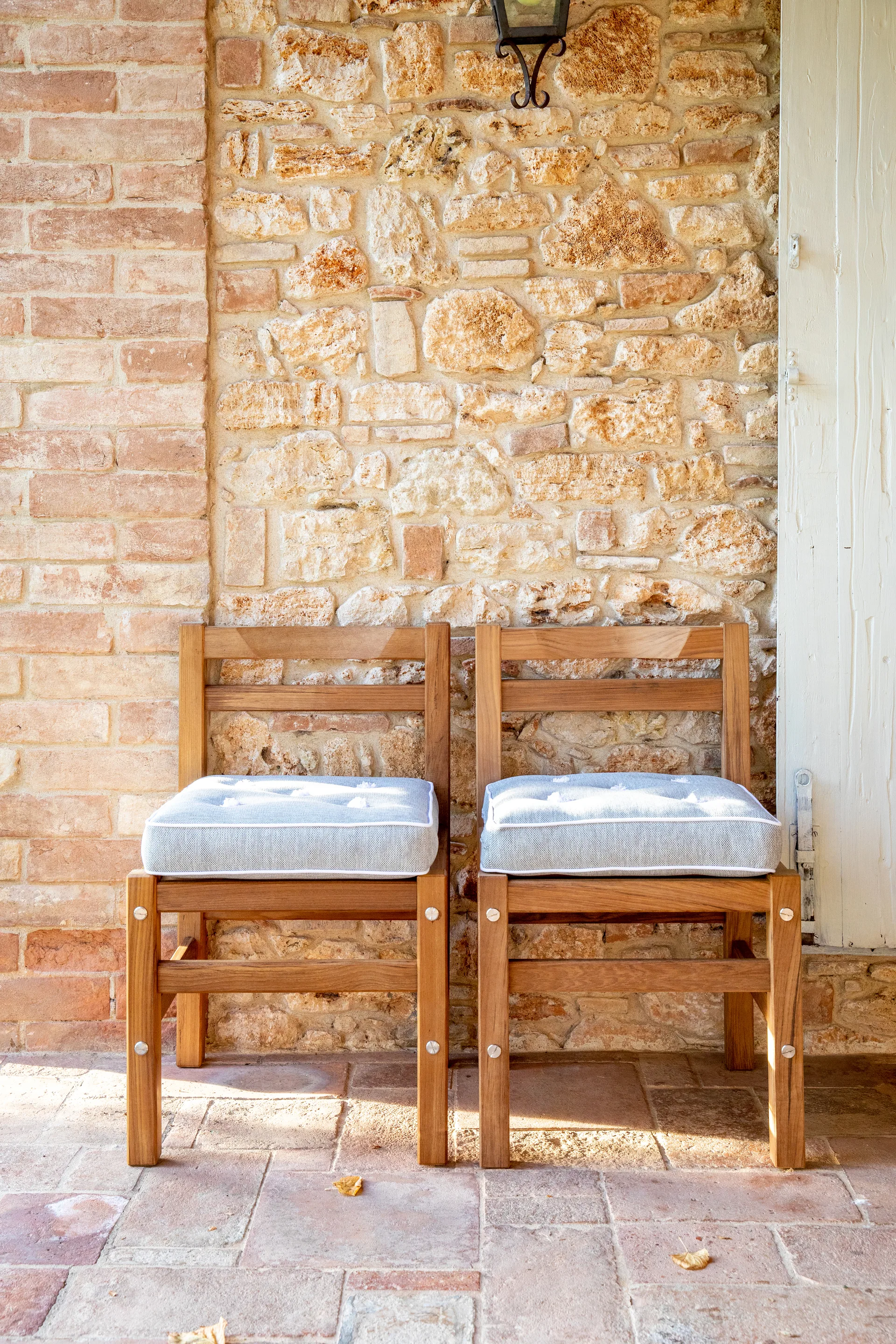 49 καρότσι, Τικ Fri Form