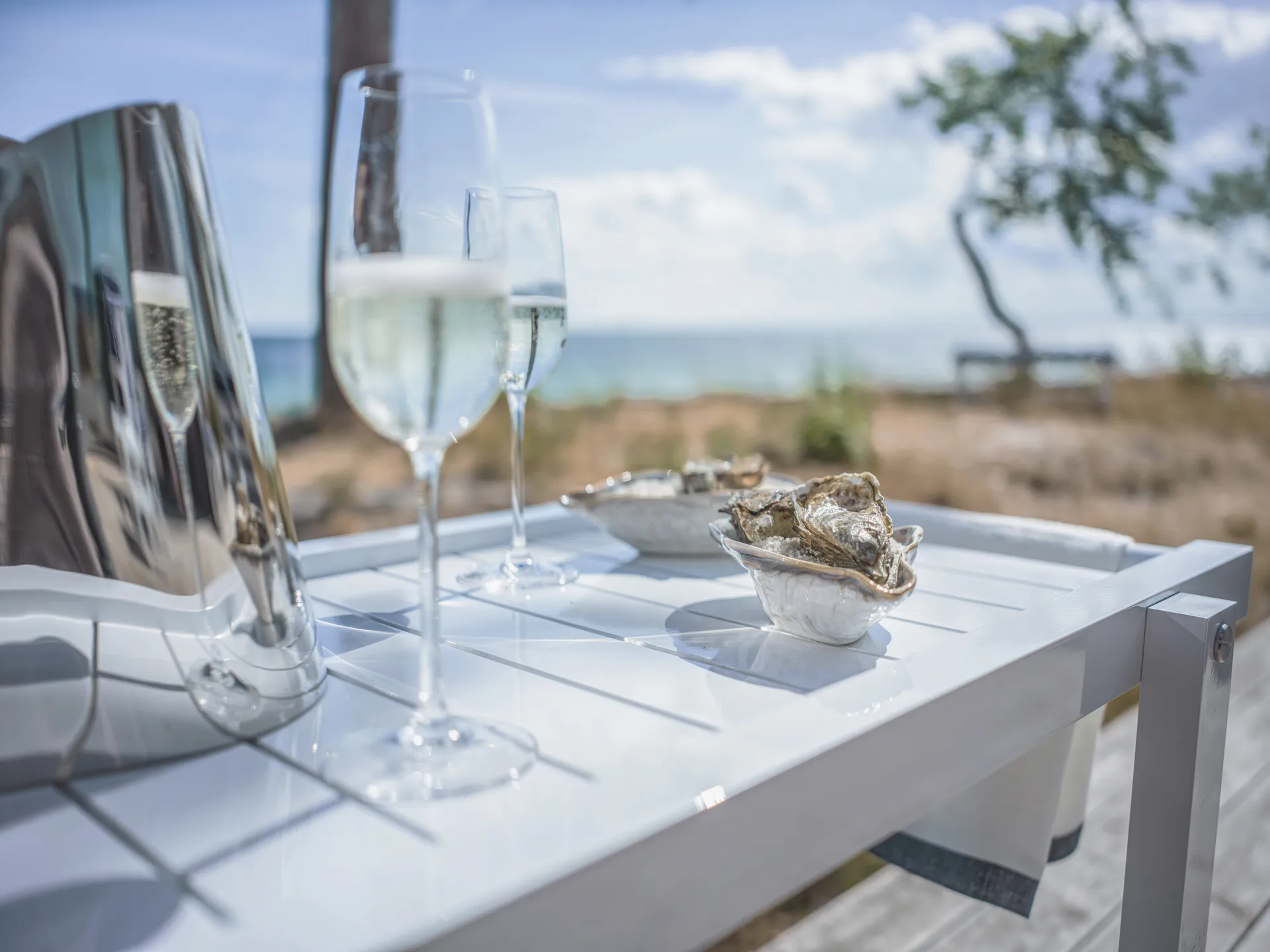 62 τραπέζι, White Fri Form