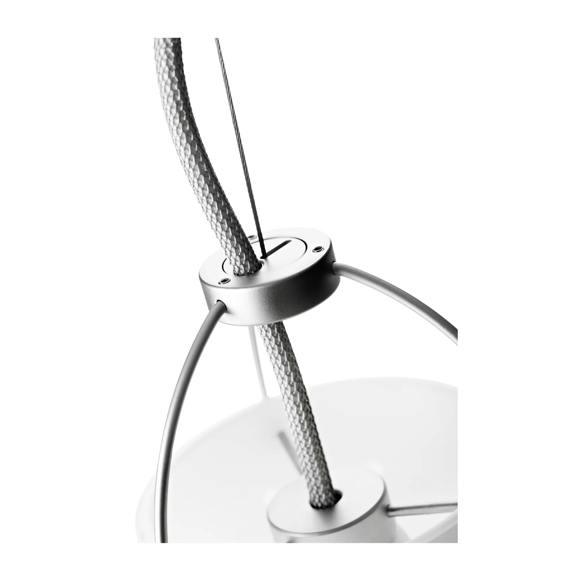 Caravaggio P0 κρεμαστό φωτιστικό, Οπάλιο Fritz Hansen