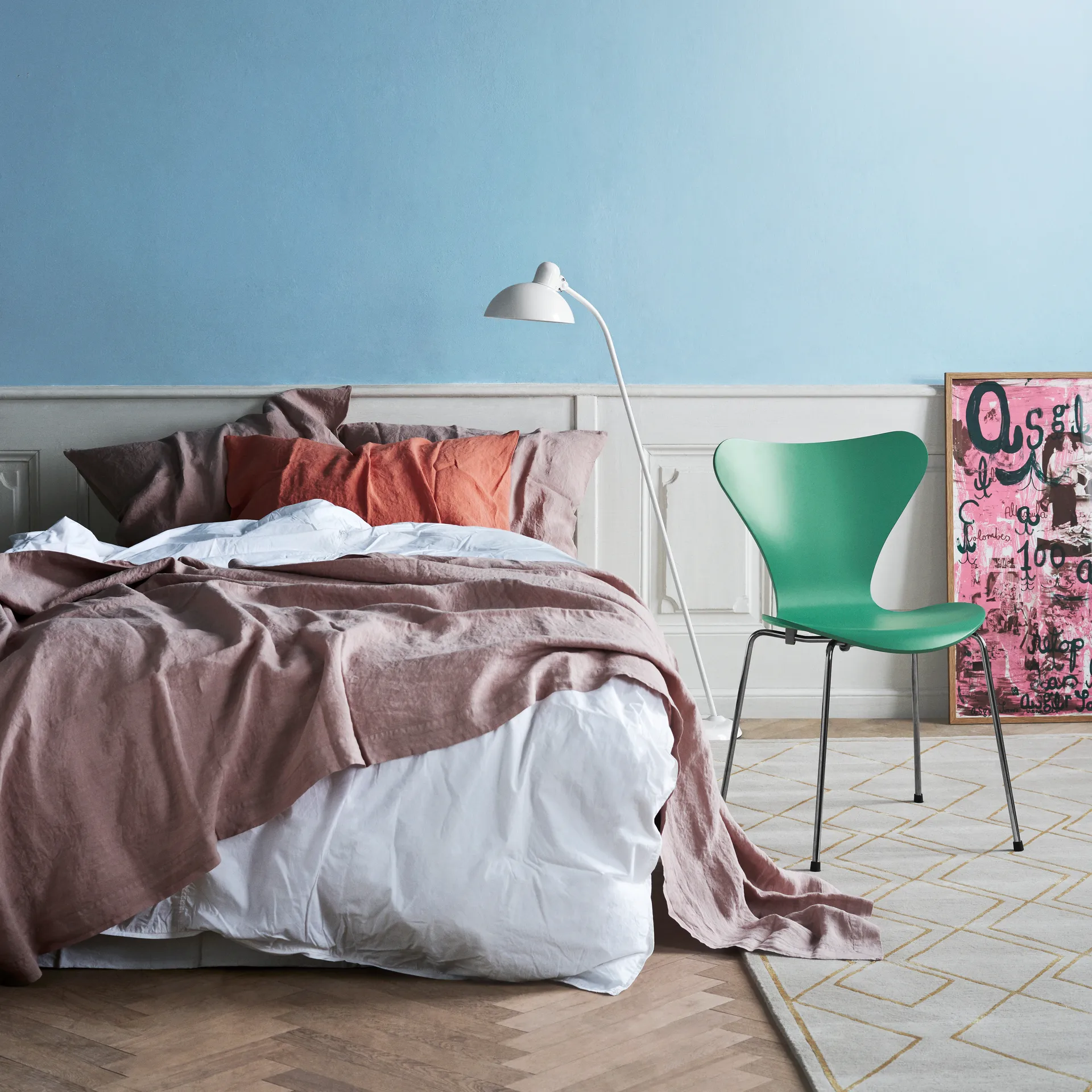 Kaiser Idell 6556-F Luxus φωτιστικό δαπέδου, Λευκό Fritz Hansen