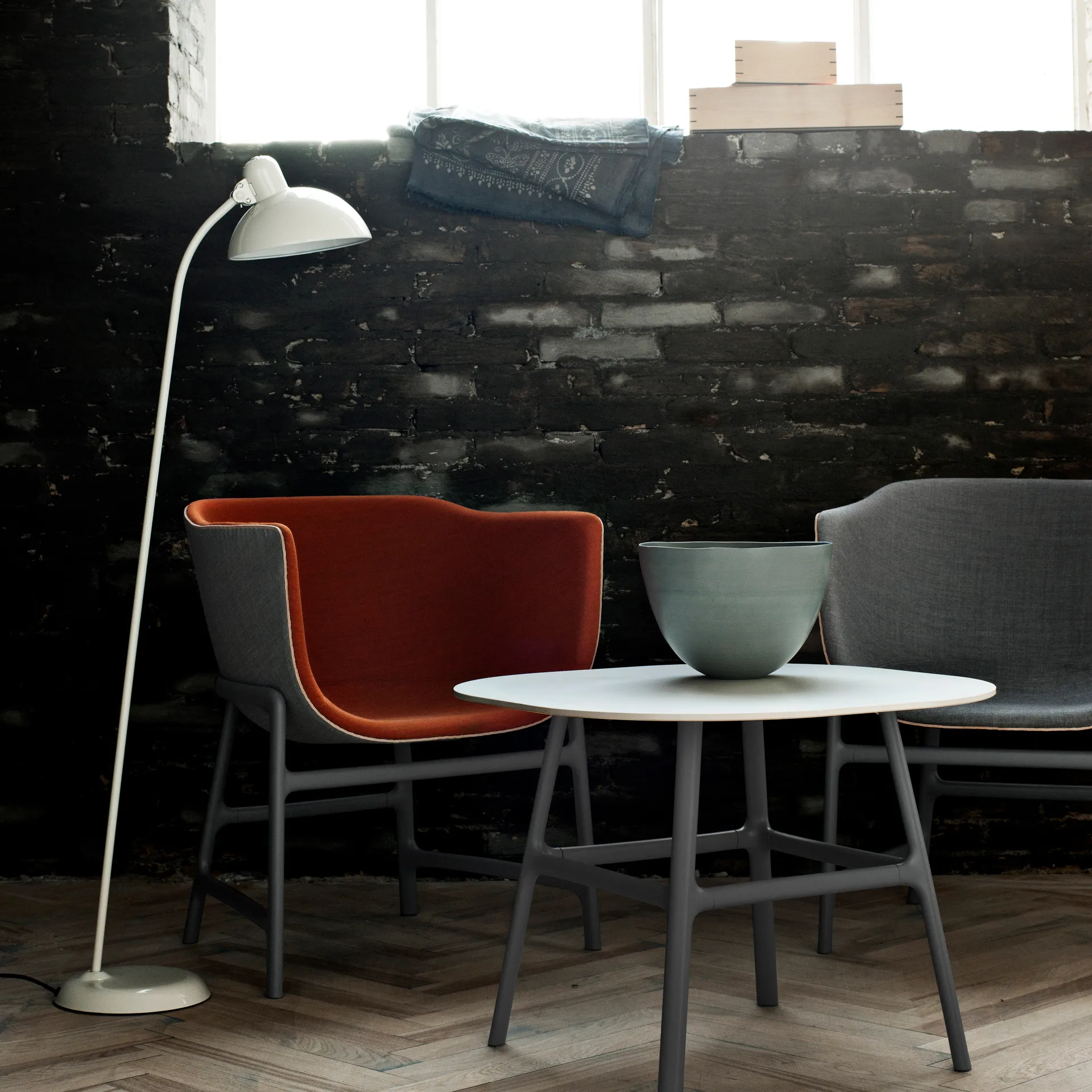 Kaiser Idell 6556-F Luxus φωτιστικό δαπέδου, Λευκό Fritz Hansen