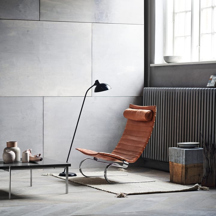 Kaiser Idell 6556-F Luxus φωτιστικό δαπέδου, Μαύρο Fritz Hansen