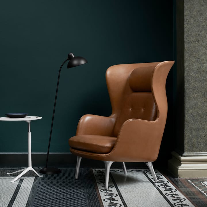 Kaiser Idell 6556-F Luxus φωτιστικό δαπέδου, Ματ μαύρο Fritz Hansen