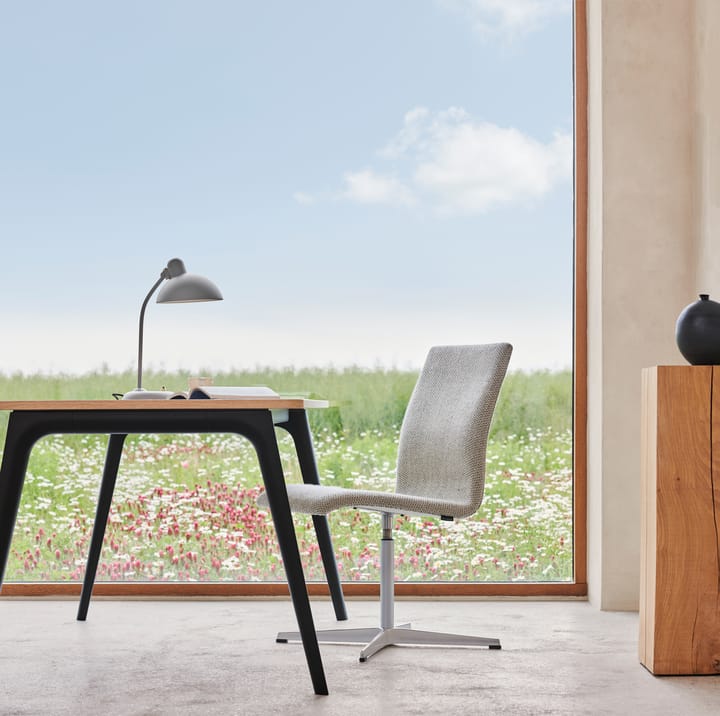 Kaiser Idell 6556-T επιτραπέζιο φωτιστικό, Easy Grey Fritz Hansen