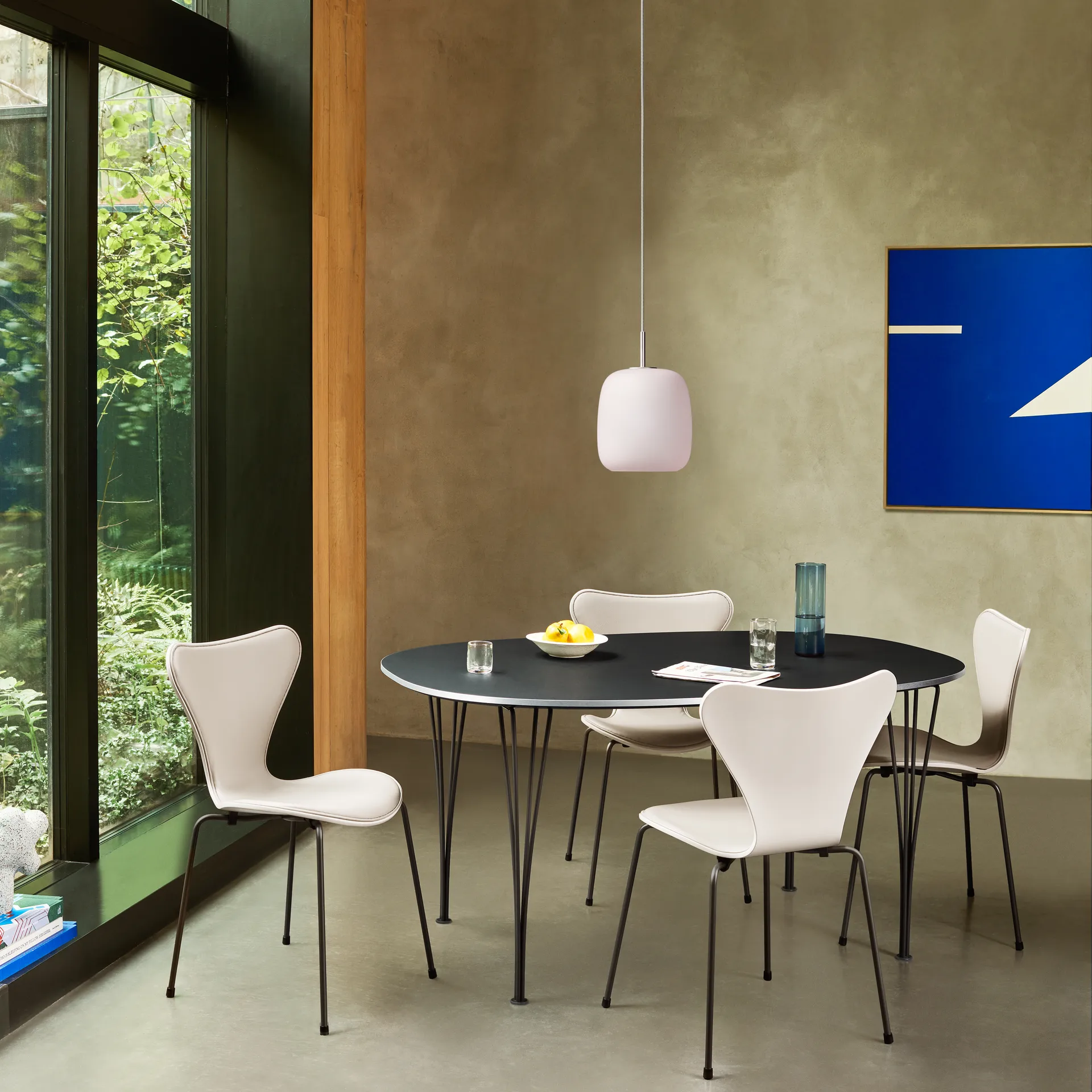 Maluma κρεμαστό φωτιστικό, Τριανταφυλλί Fritz Hansen