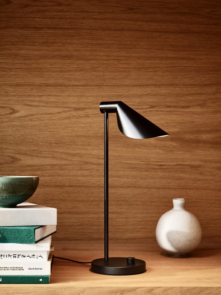 MS022 επιτραπέζιο φωτιστικό, Black Fritz Hansen