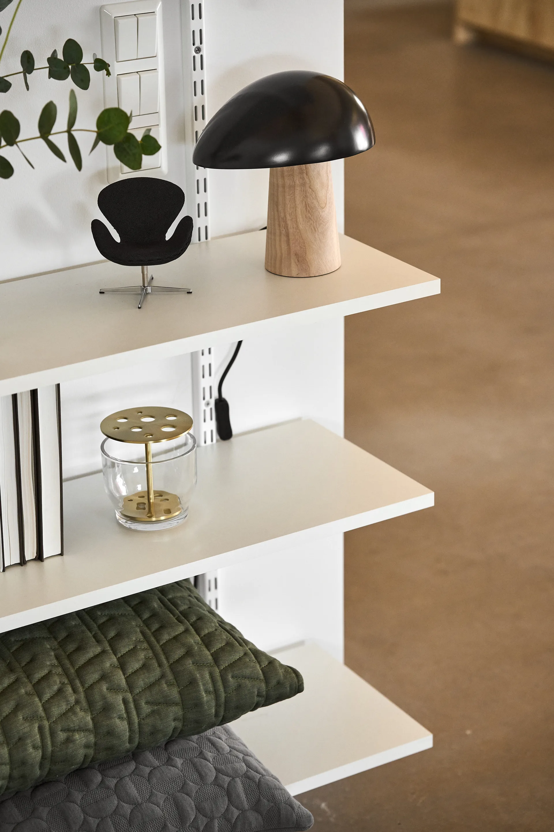 Night Owl επιτραπέζιο φωτιστικό κουτί, Μπλε τα μεσάνυχτα Fritz Hansen