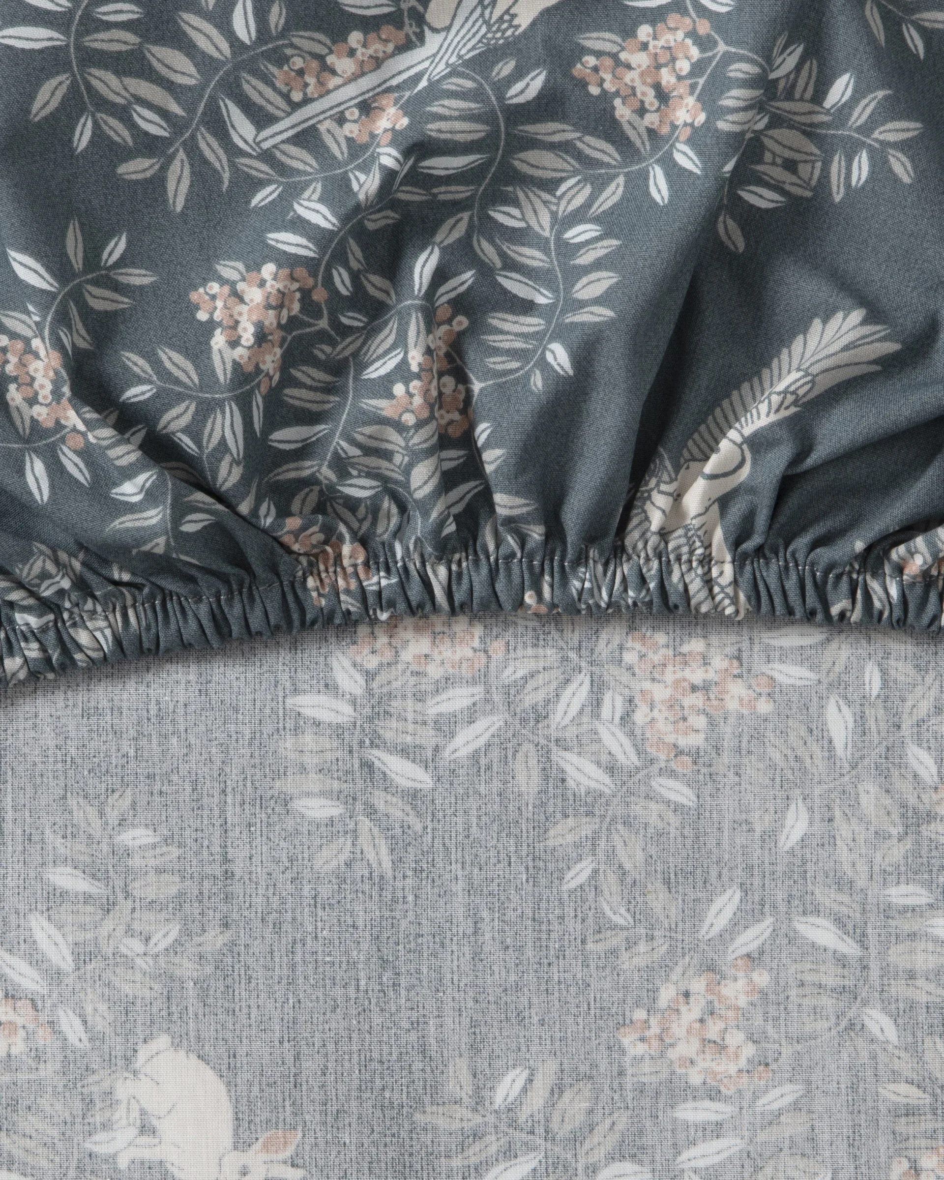 Σεντόνια με λάστιχο Fauna Forest, 90x200x30 cm Garbo&Friends