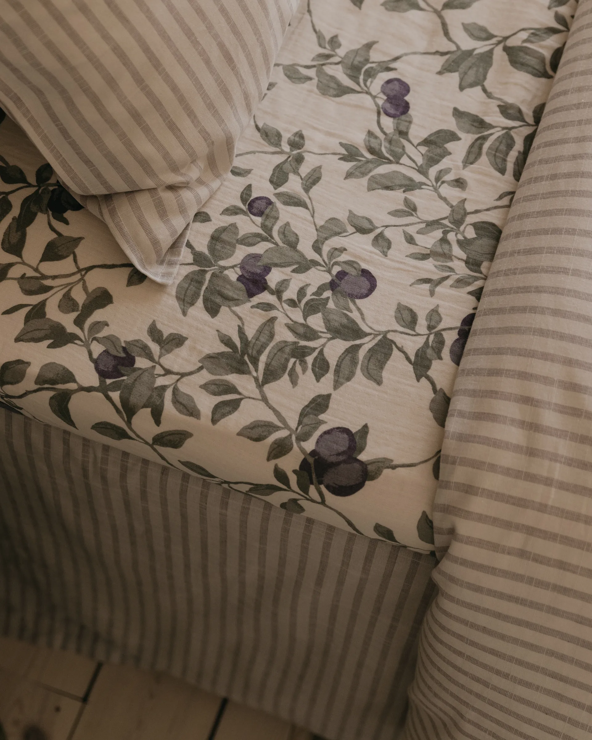 Plum Muslin σεντόνι με λάστιχο, 160x200x30 cm Garbo&Friends