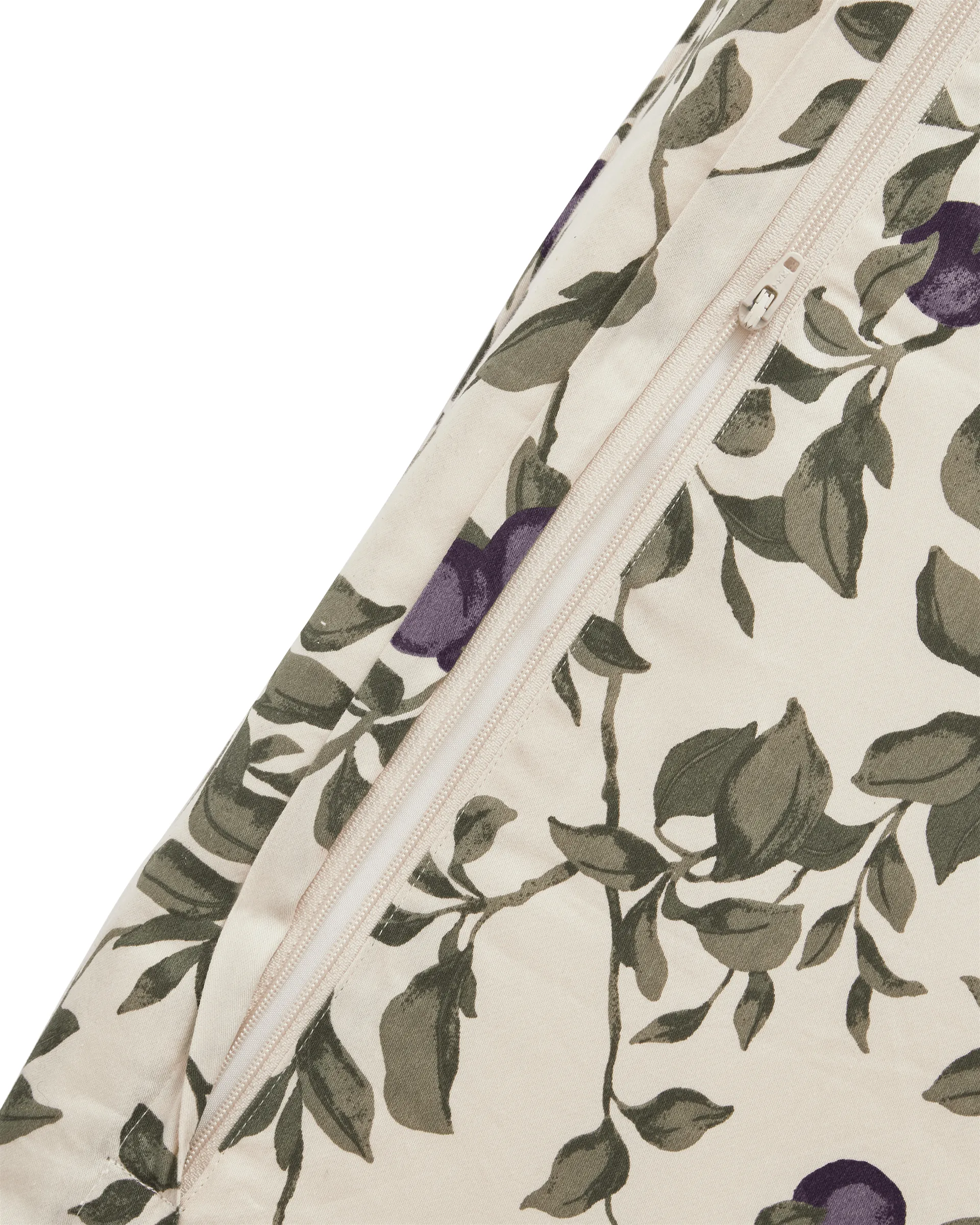 Plum satin αλλαξιέρα, 50x65x9 εκ. Garbo&Friends