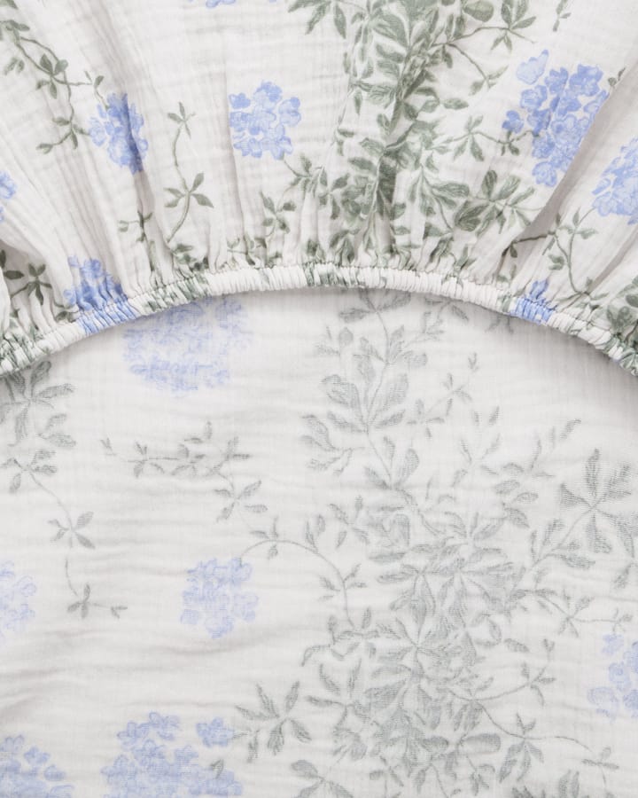 Σεντόνια με λάστιχο Plumbago Muslin, 70x140x20 cm Garbo&Friends