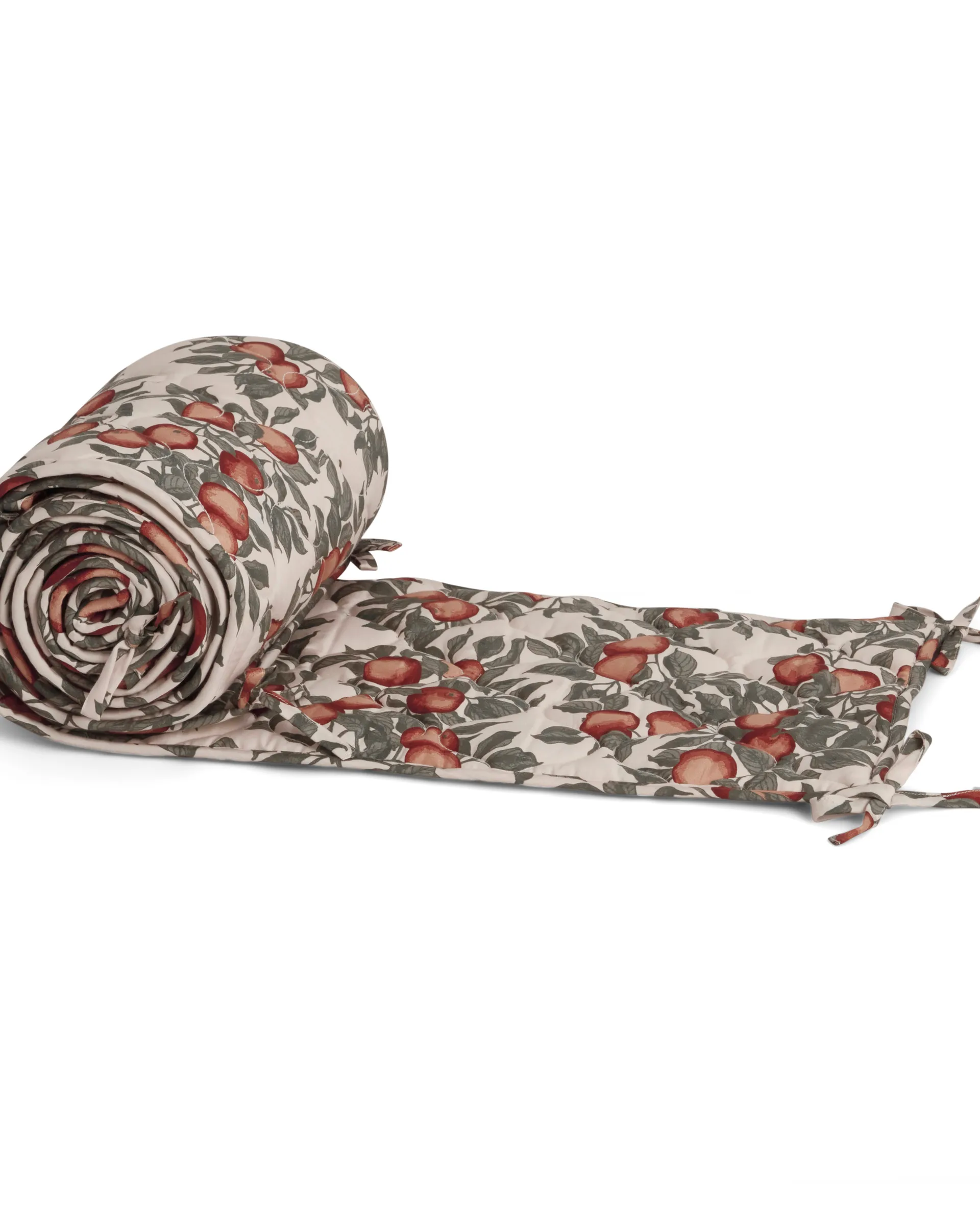 Pomme Satin Quilted κάλυμμα βρεφικής κούνιας, 360x30x0,5 cm Garbo&Friends