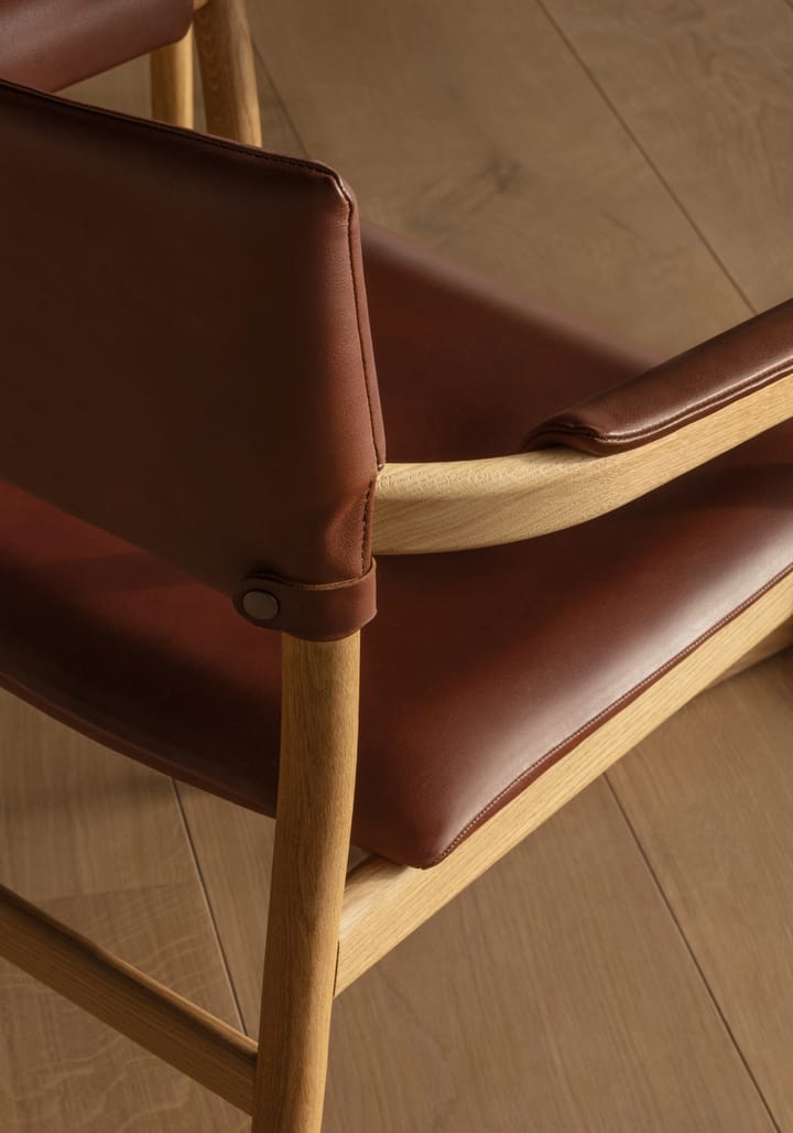 Καρέκλα Vyn με ταπετσαρισμένη πλάτη, Monocoat natural-Elmosoft 43283 Gärsnäs