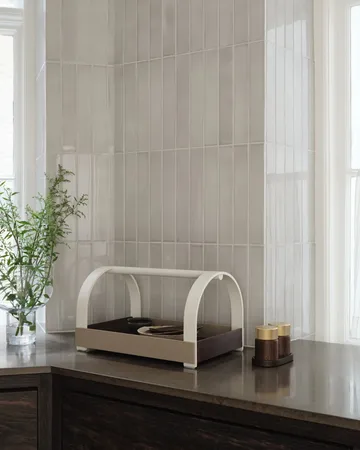 Kydo δίσκος με χερούλια 40,5x27x23,5 cm - Σκούρα δρυς-beige white - Gejst