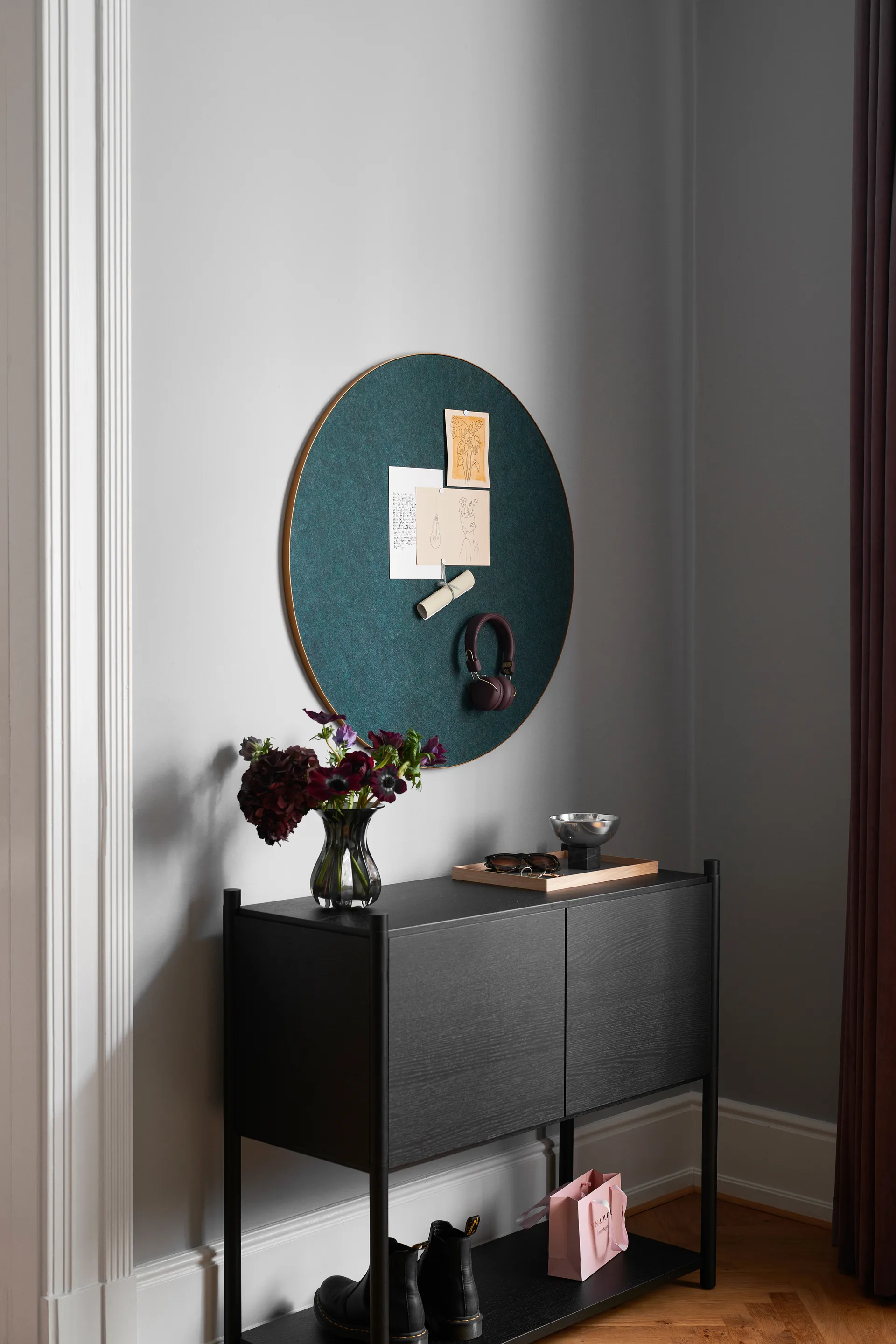 Πίνακας ανακοινώσεων Retell Ø80 cm, Πράσινο-ορείχαλκος Gejst