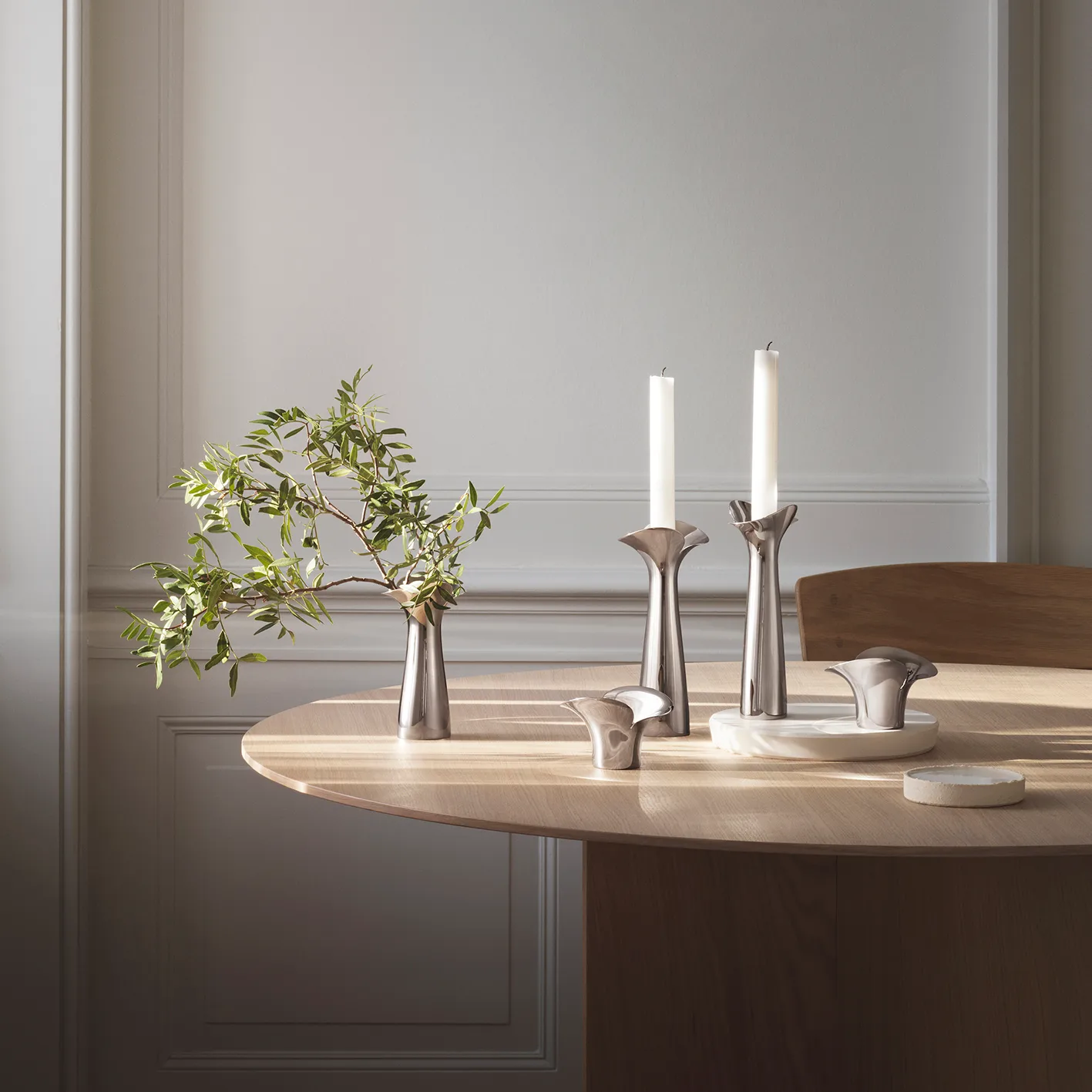 Bloom Botanica κηροπήγια 2 τεμάχια, ανοξείδωτο ατσάλι Georg Jensen