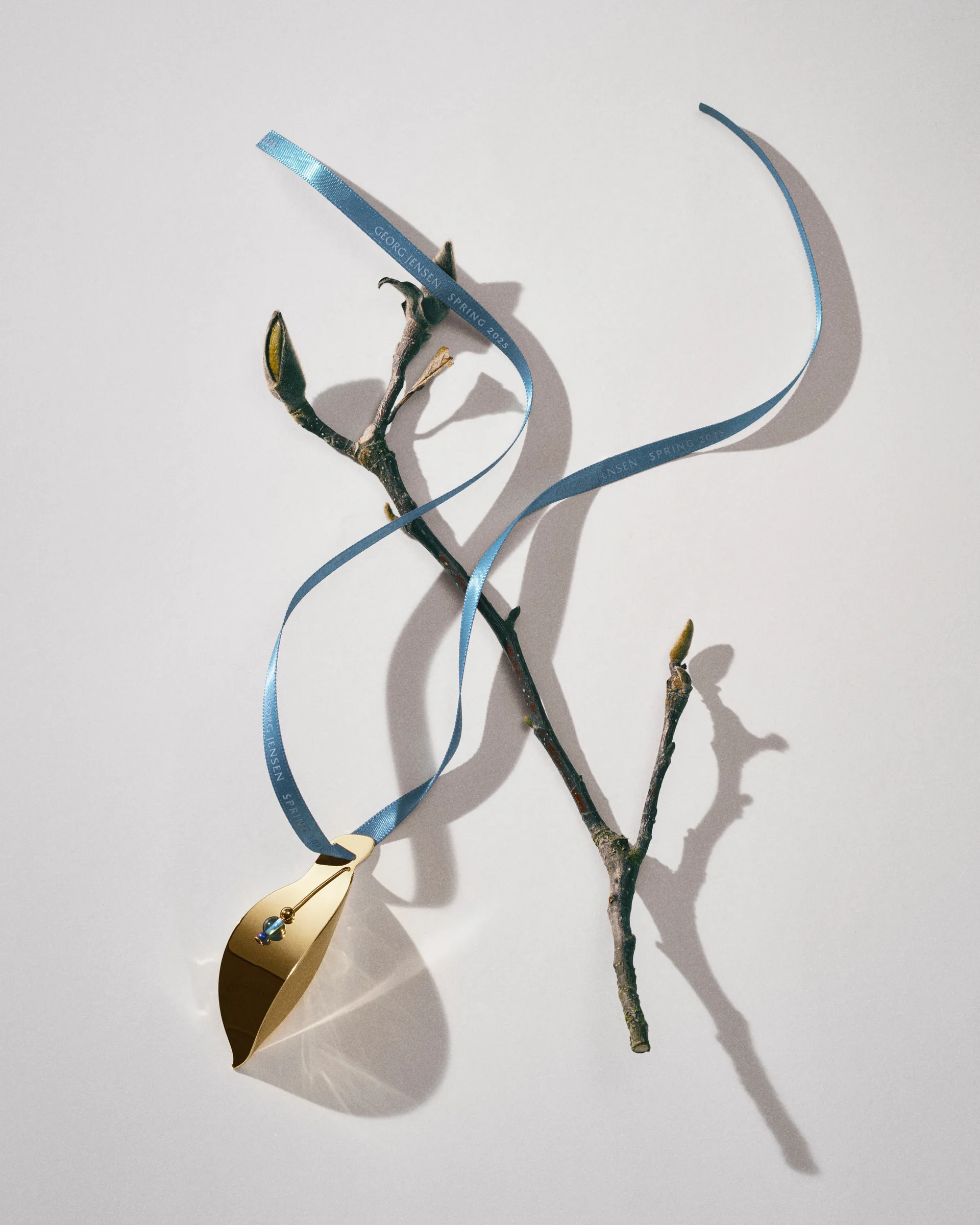 Φύλλο διακόσμησης Spring 2025 για το Πάσχα, Επιχρυσωμένος ανοξείδωτος χάλυβας. Georg Jensen