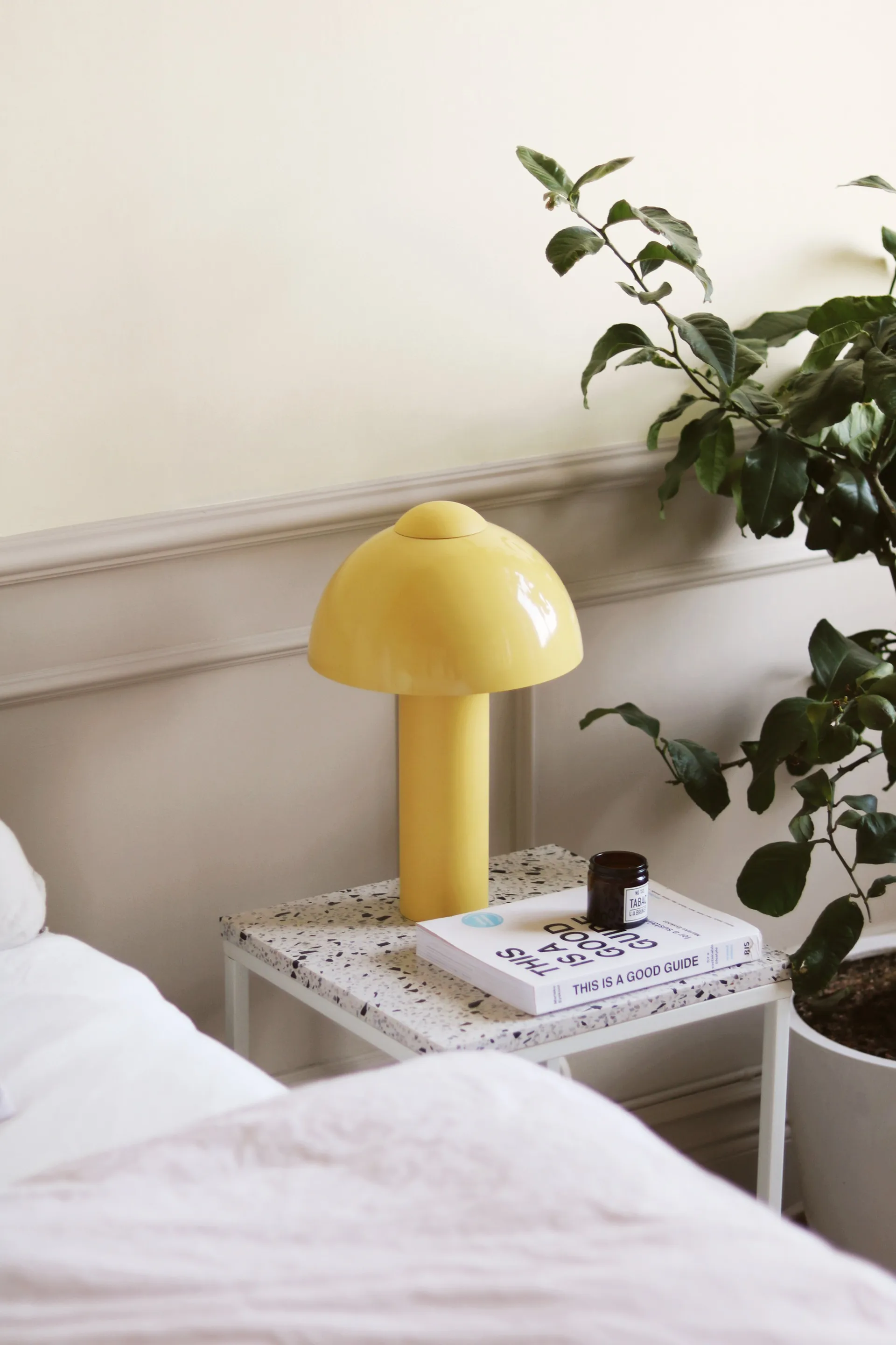 Επιτραπέζιο φωτιστικό Buddy 23 36 cm, Κίτρινο Globen Lighting