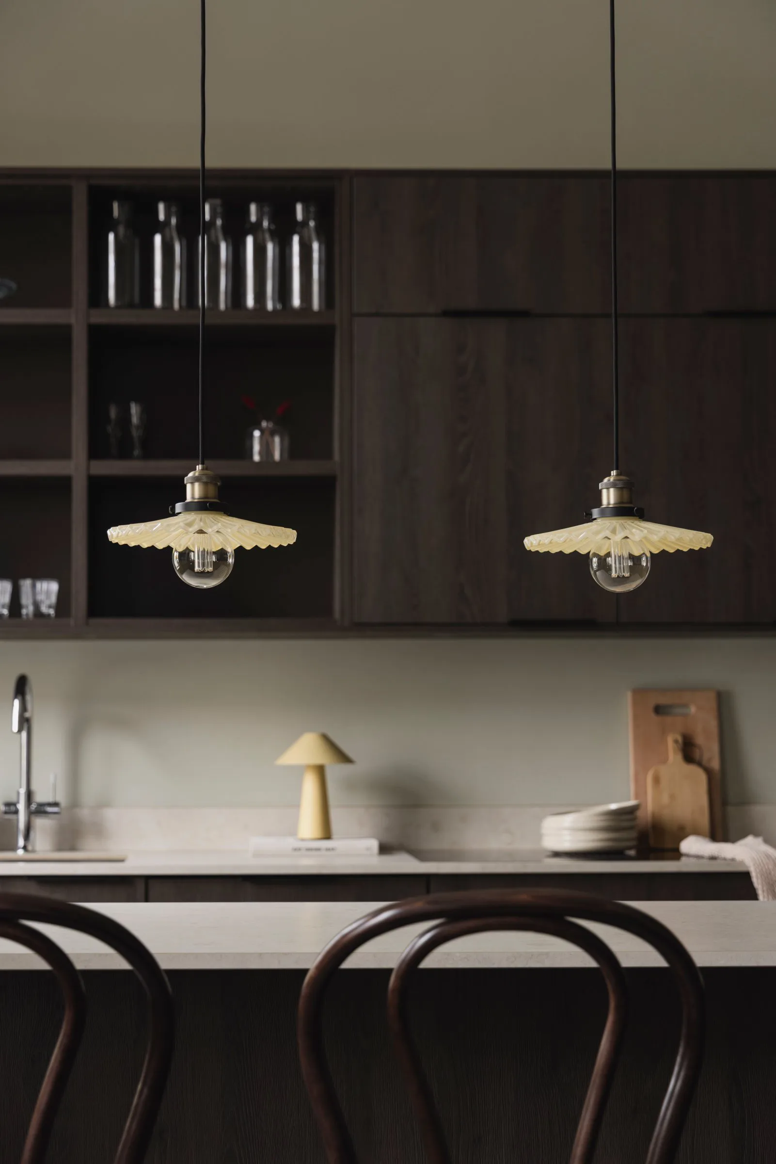 Cobbler κρεμαστό φωτιστικό Ø25 cm, Creme Globen Lighting