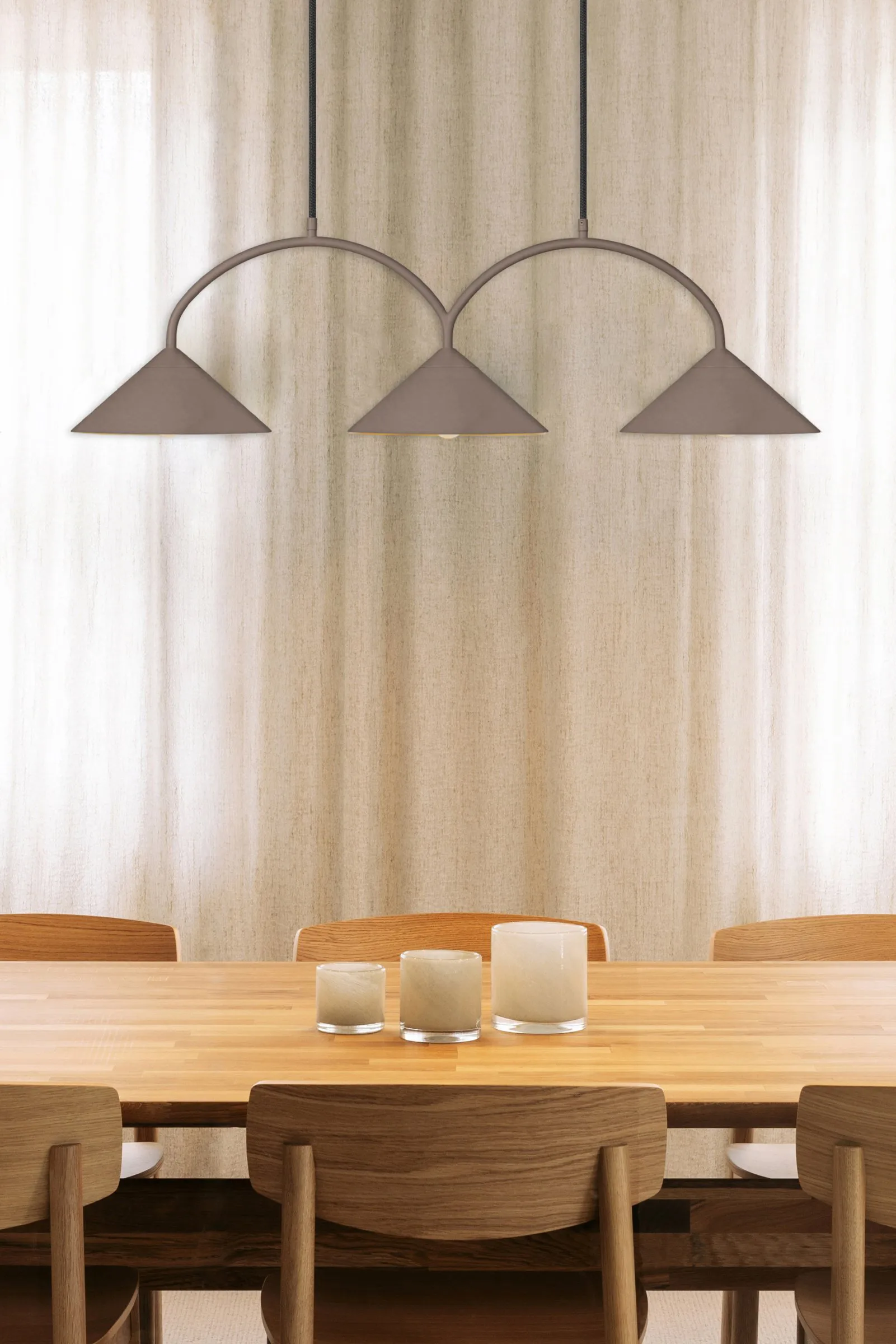 Κρεμαστό φωτιστικό Curve 3, Μόκα Globen Lighting