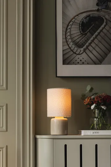 Florian επιτραπέζιο φωτιστικό - Λευκό bouclé/μπεζ, Ø20x39 εκ. - Globen Lighting