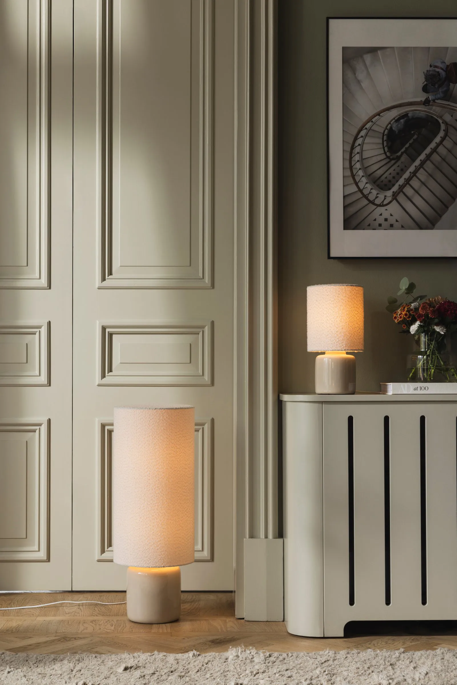 Florian επιτραπέζιο φωτιστικό, Λευκό bouclé/μπεζ, Ø20x39 εκ. Globen Lighting