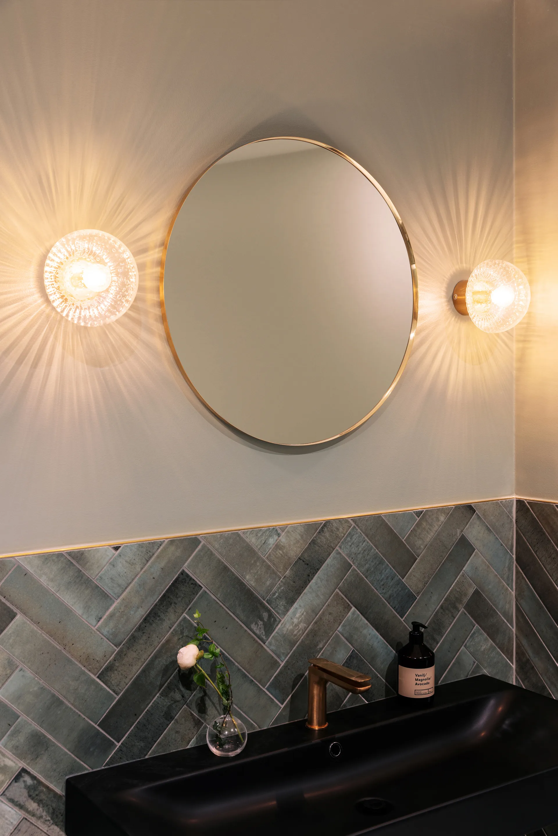 Fungo πλαφονίερα Ø16 cm, Φιμέ μπρούτζος Globen Lighting