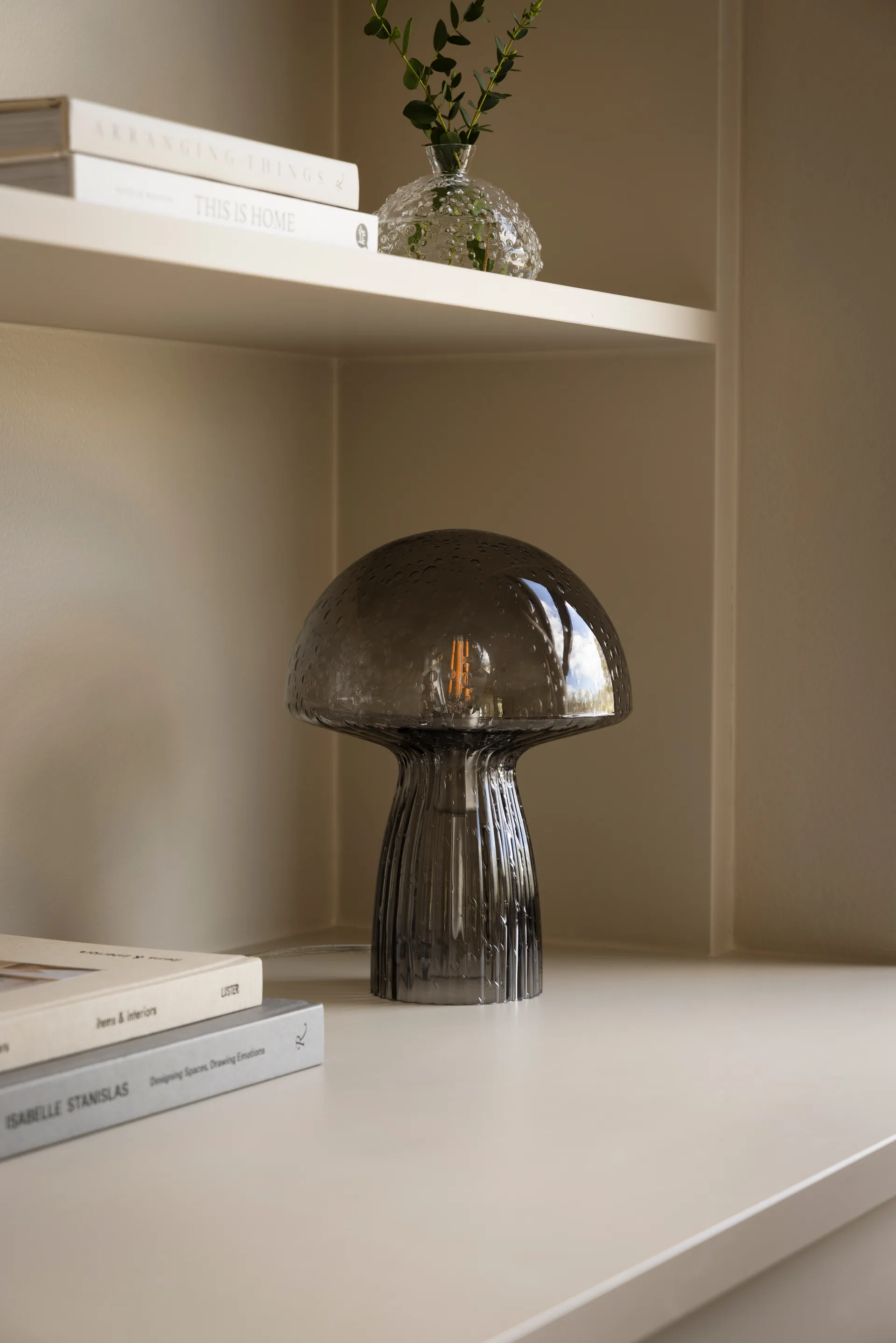 Fungo φωτιστικό επιτραπέζιο Special Edition Rök, Ø22 εκ., Υ:30 εκ. Globen Lighting