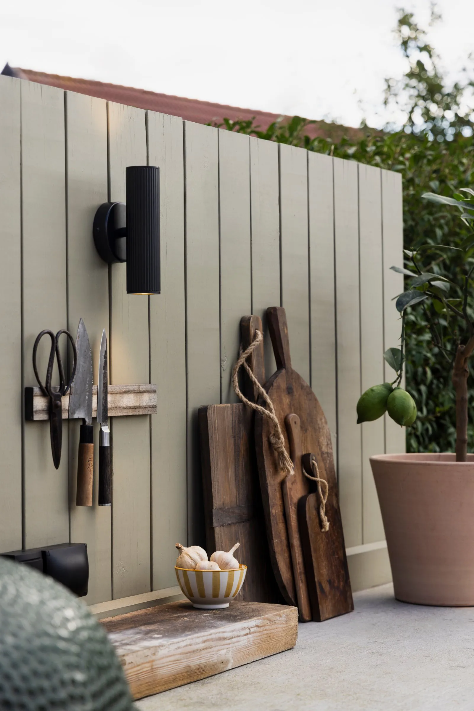 Hubble up/down επιτοίχιο φωτιστικό φωτισμός προσόψεων, Μάυρο Globen Lighting