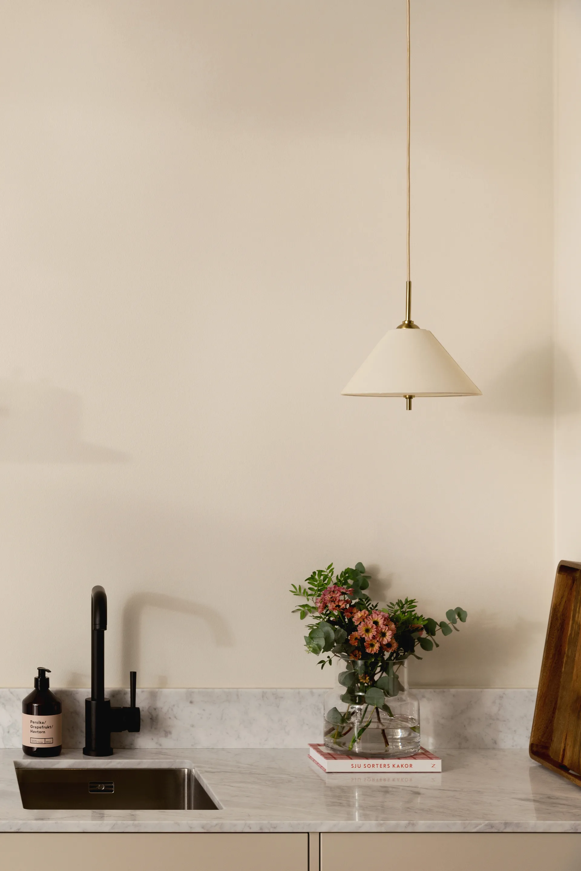 Iris κρεμαστό φωτιστικό 25, Κρέμα Globen Lighting