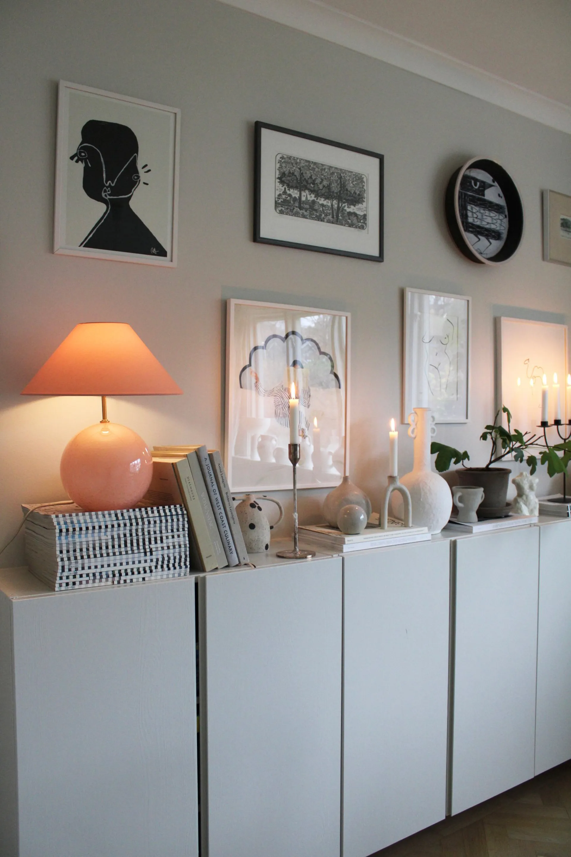 Επιτραπέζιο φωτιστικό Iris 35 39 cm, Blush Globen Lighting