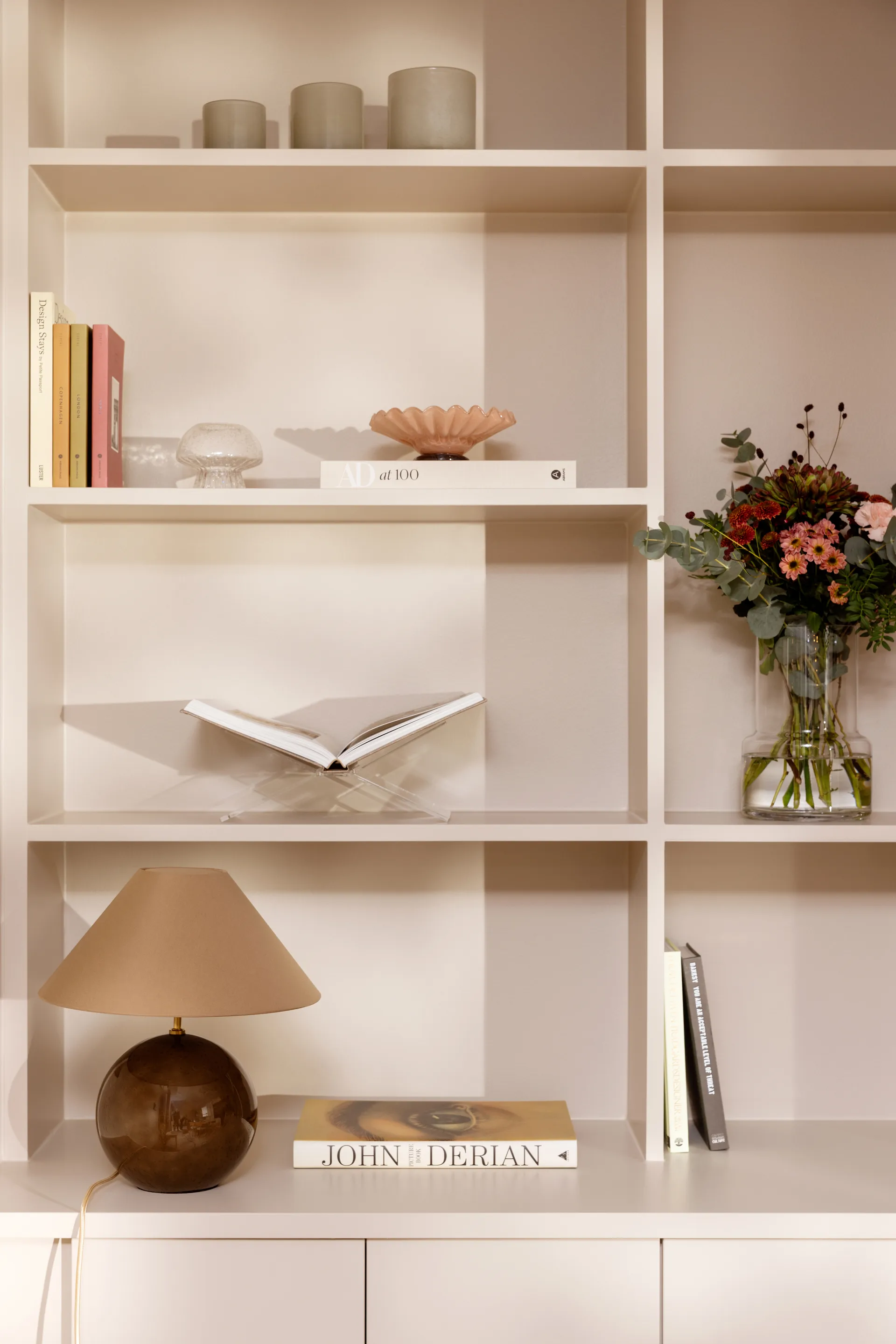 Επιτραπέζιο φωτιστικό Iris 35 39 cm, Mocha Globen Lighting