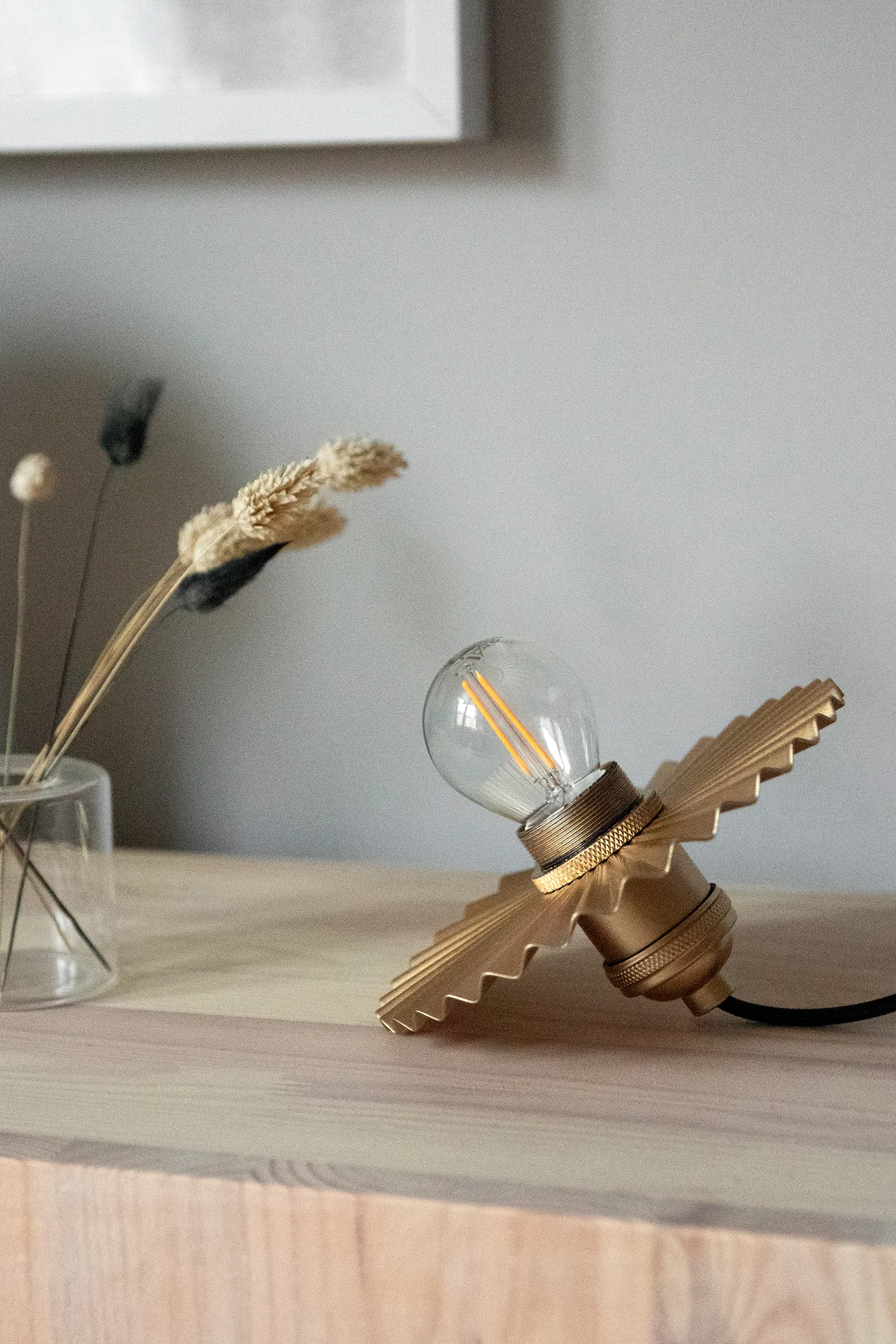 Omega κρεμαστό φωτιστικό Ø 15 cm, Χρυσαφί Globen Lighting