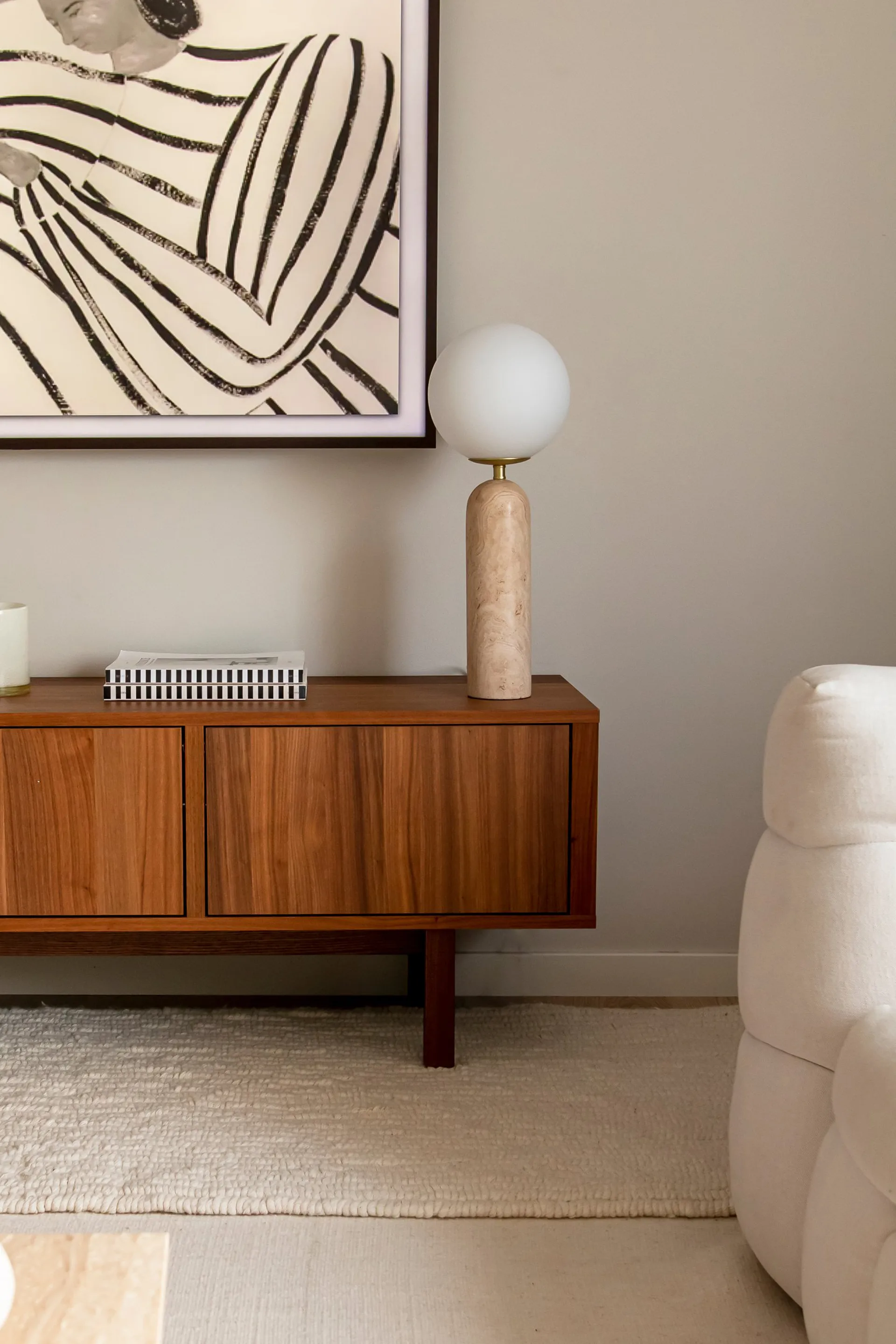 Torrano επιτραπέζιο φωτιστικό, Travertine Globen Lighting