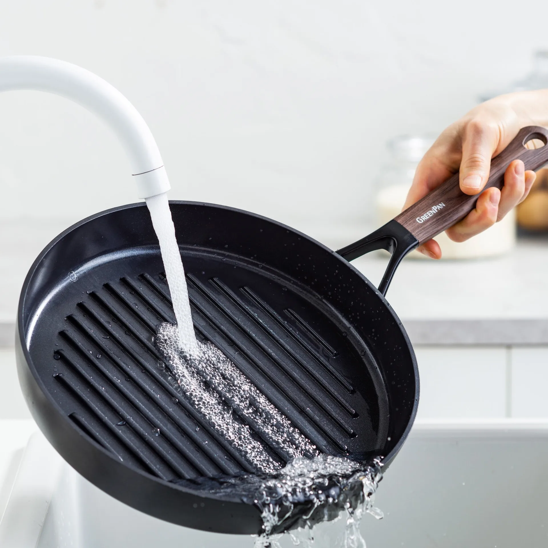 Eco Smartshape σχαροτήγανο 28 cm, Dark wood GreenPan