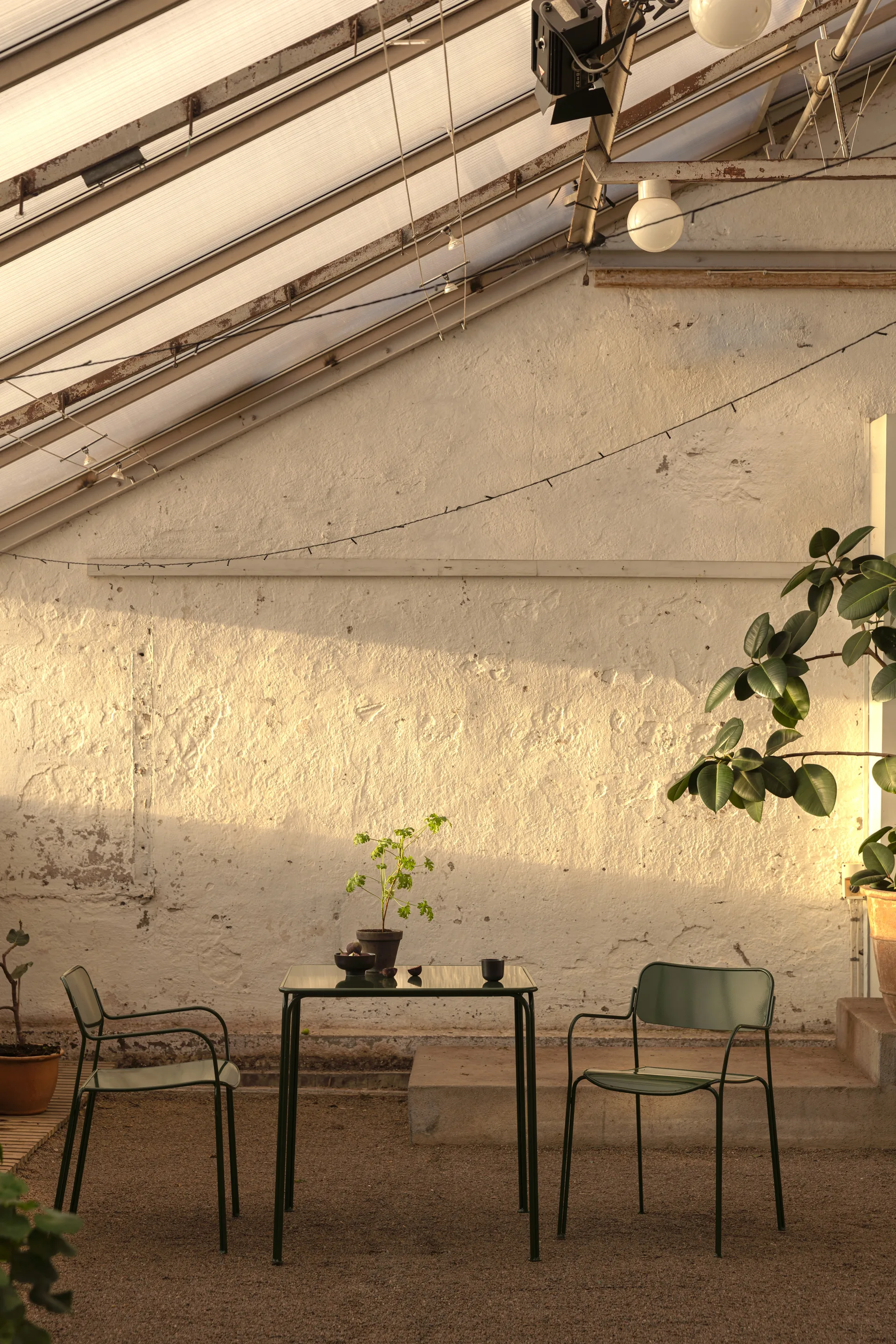 Τραπέζι Table Libelle 70x70 εκ., Πράσινο Grythyttan Stålmöbler