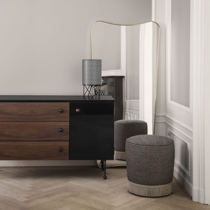 62 Συρταριέρα, american walnut, 4 συρτάρια GUBI