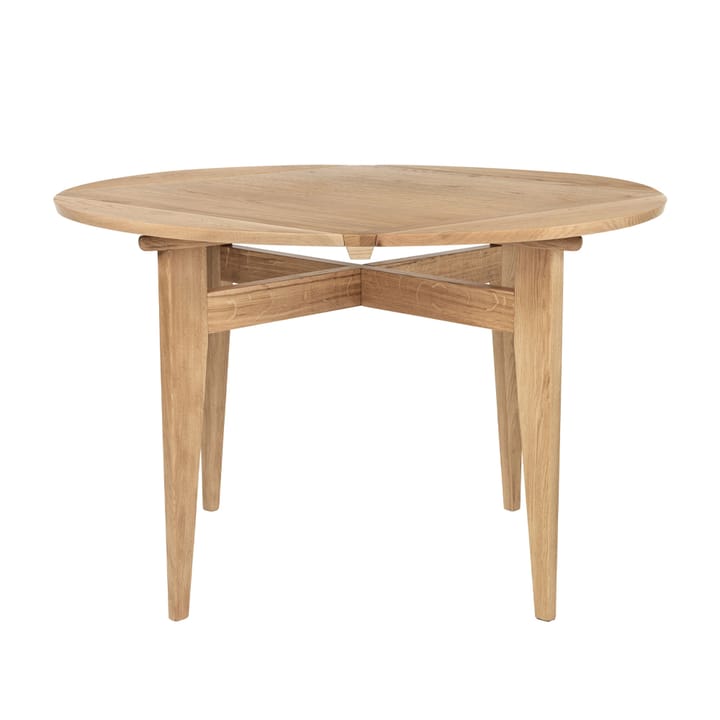 Τραπεζαρία B-Table, δρυς ματ λακαρισμένο GUBI